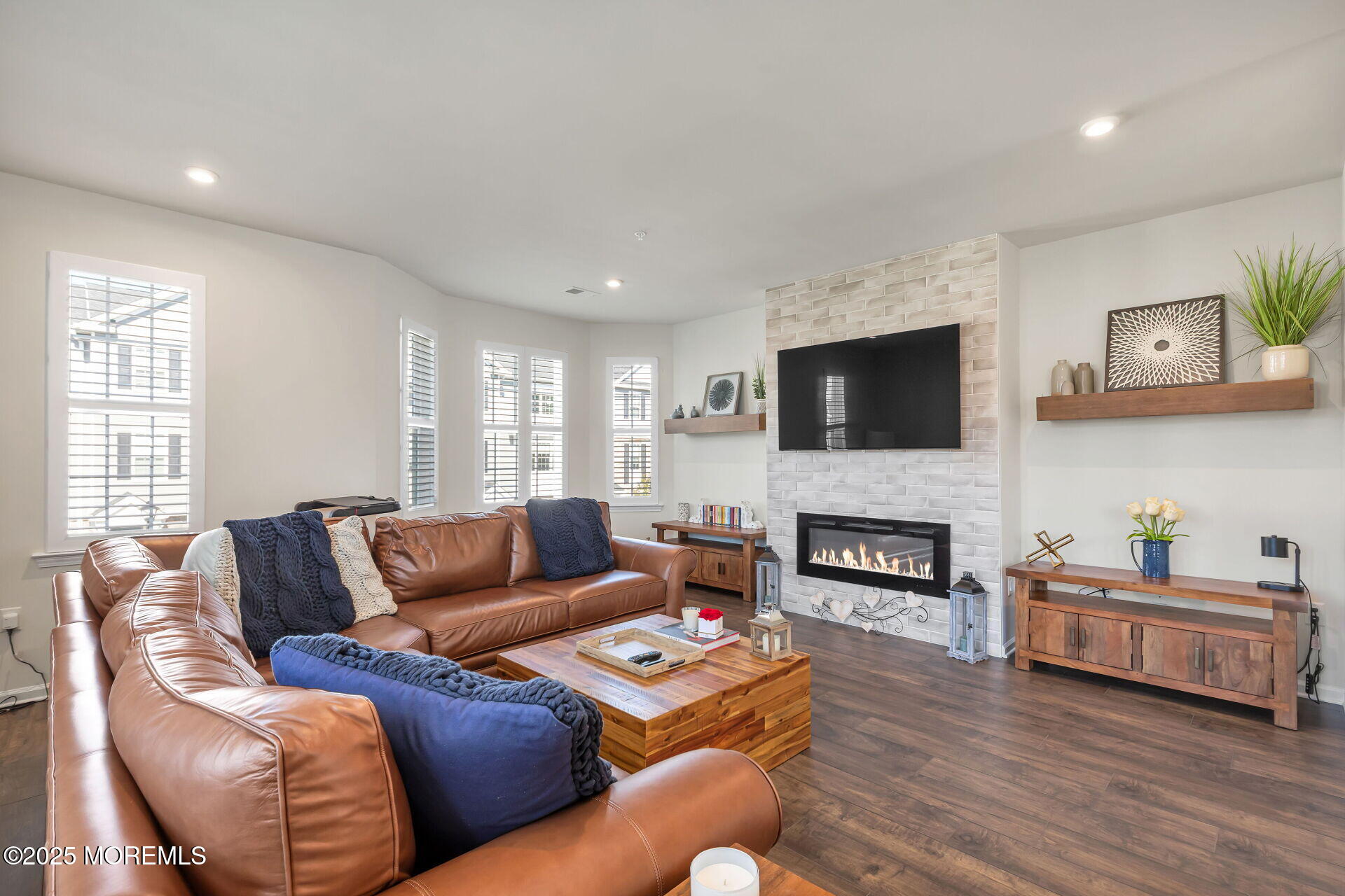 1705 Evans Lane