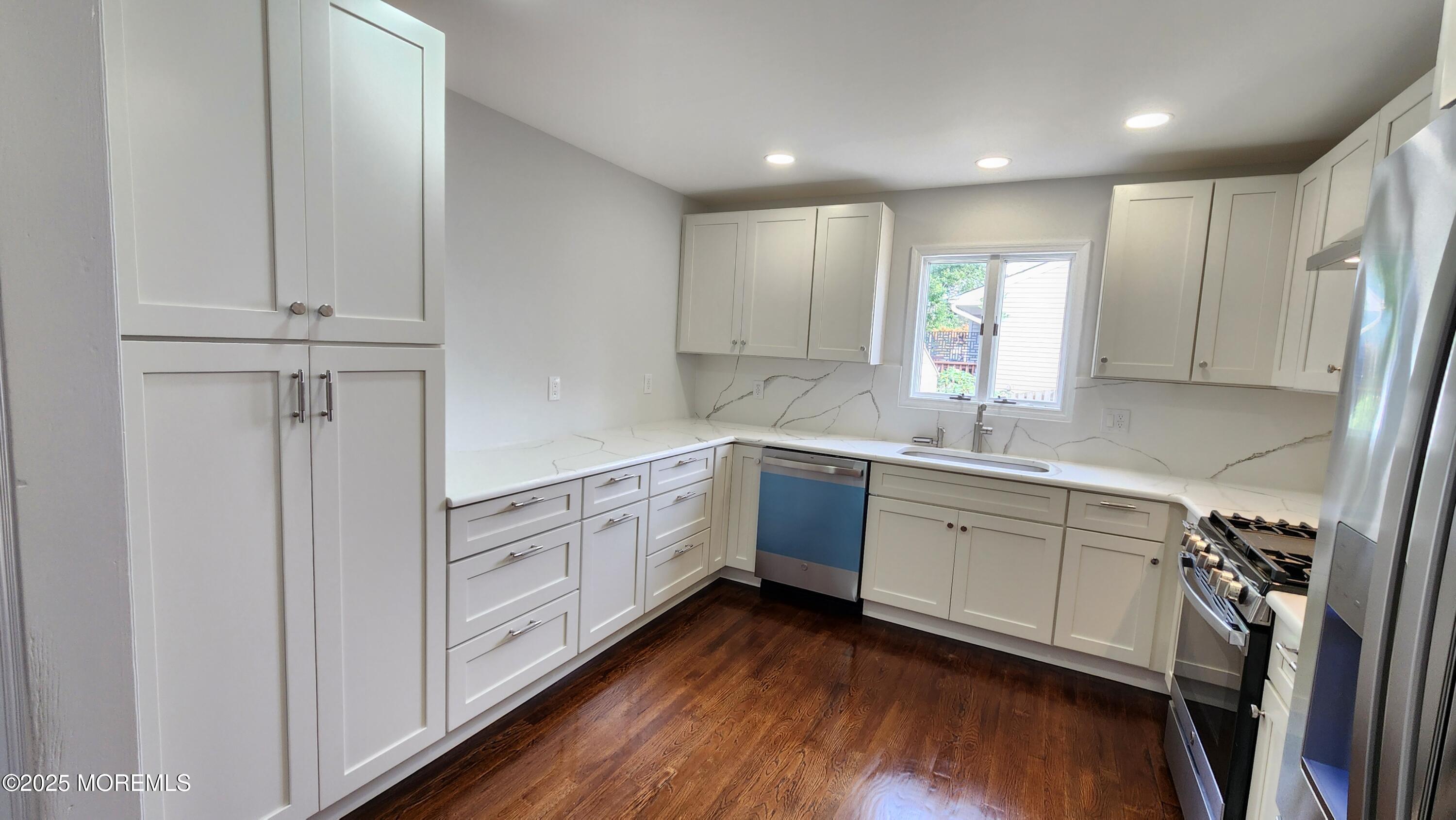34 Hemlock Street