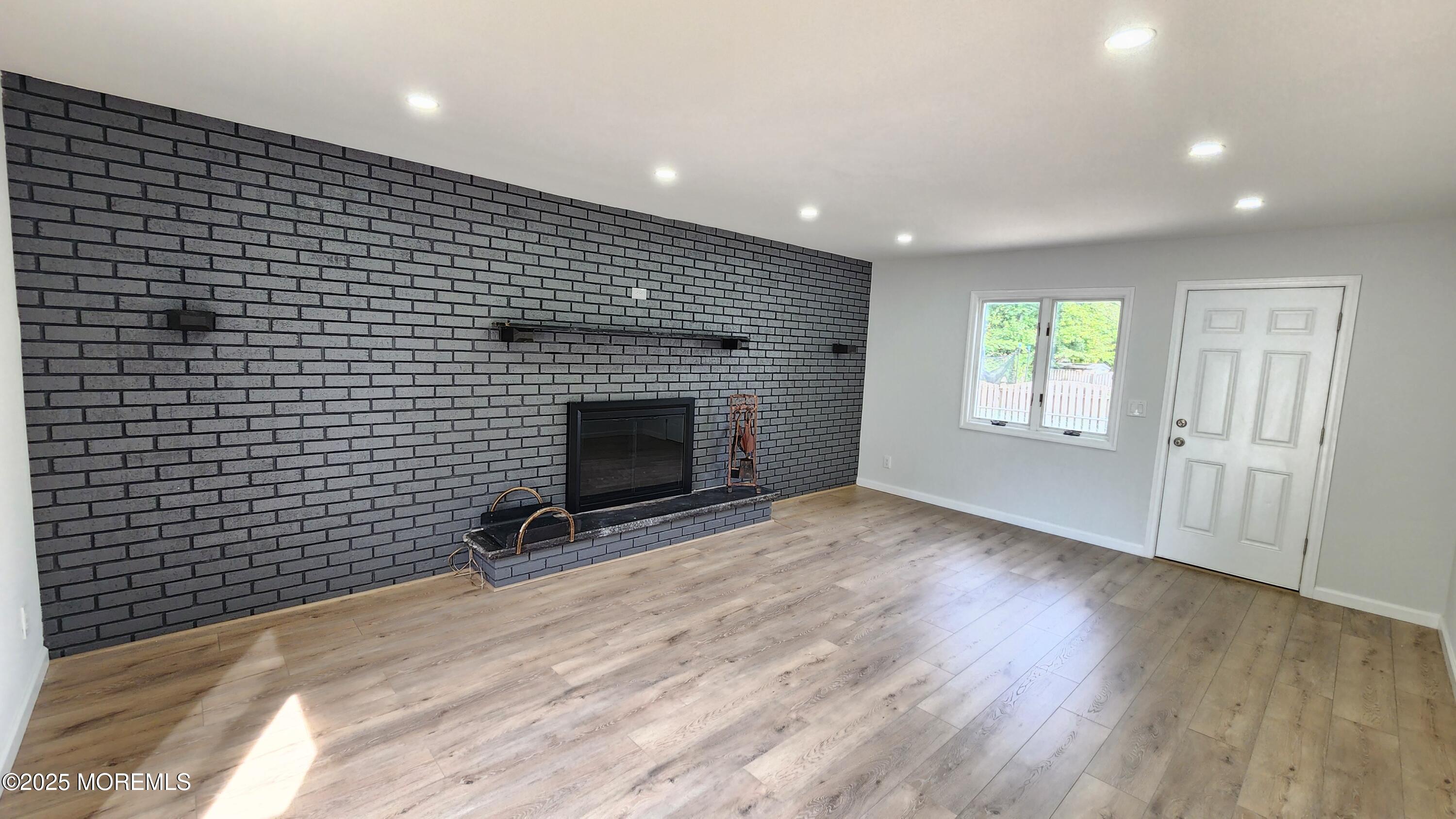34 Hemlock Street