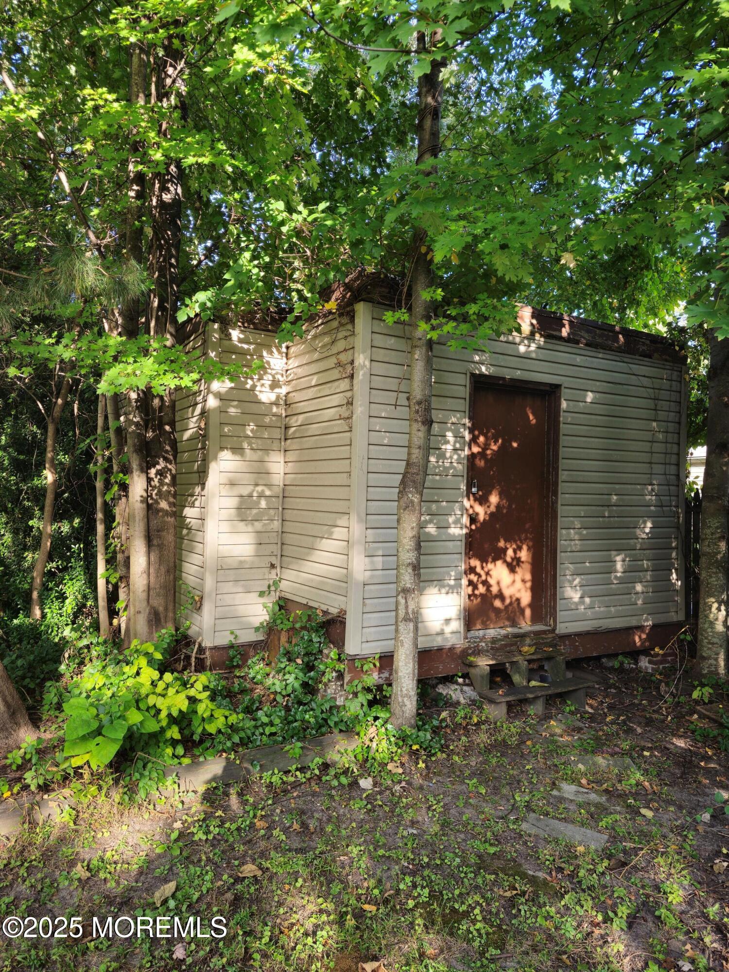 4 Saint James Place