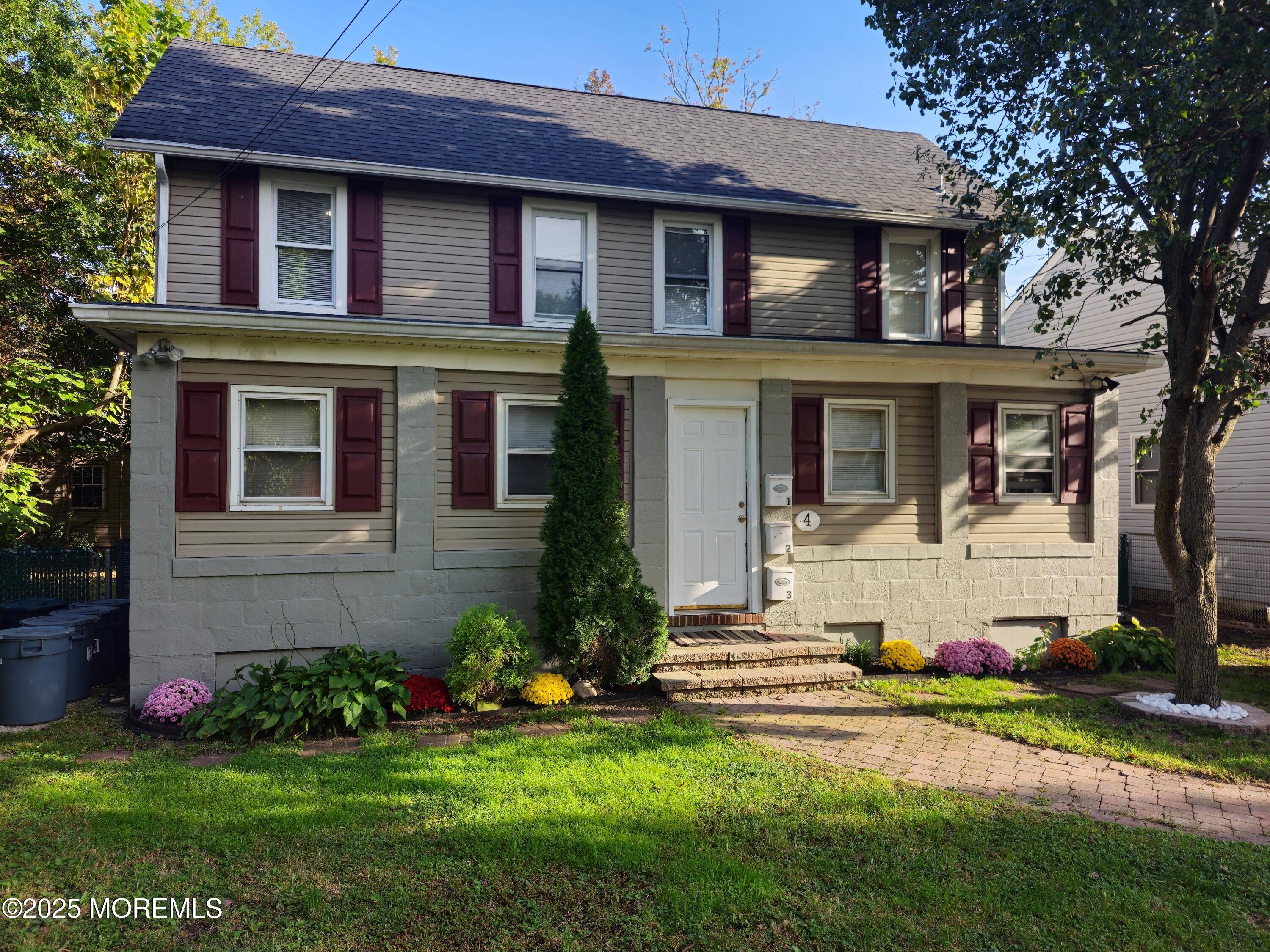 4 Saint James Place
