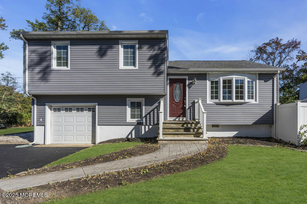 1 Salisbury Avenue, Middletown