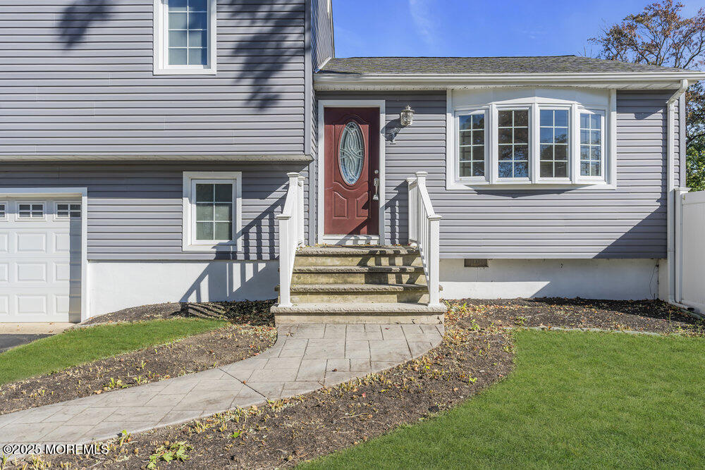 1 Salisbury Avenue, Middletown