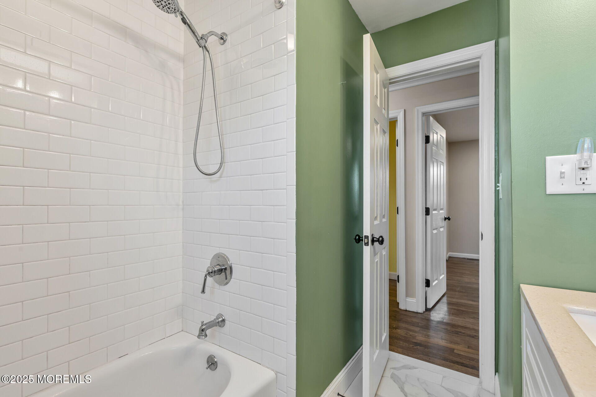 621 Sumner Avenue, Belford