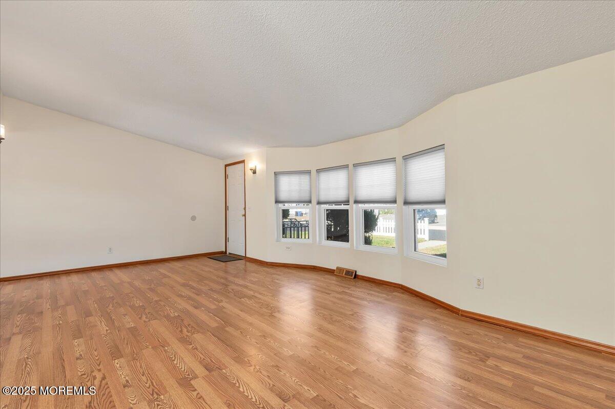 136 Sycamore Avenue, North Middletown