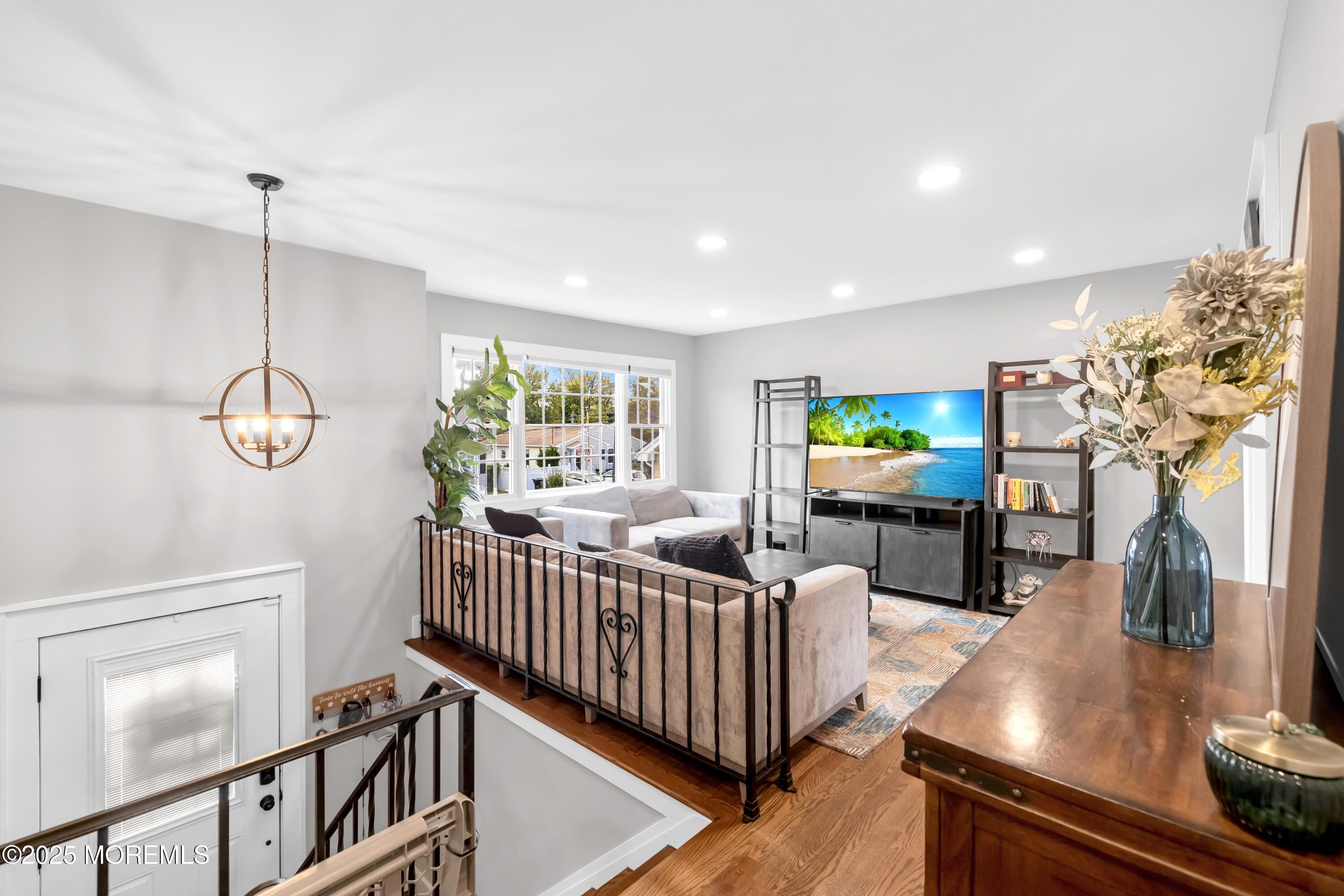 31 Monmouth Avenue, North Middletown