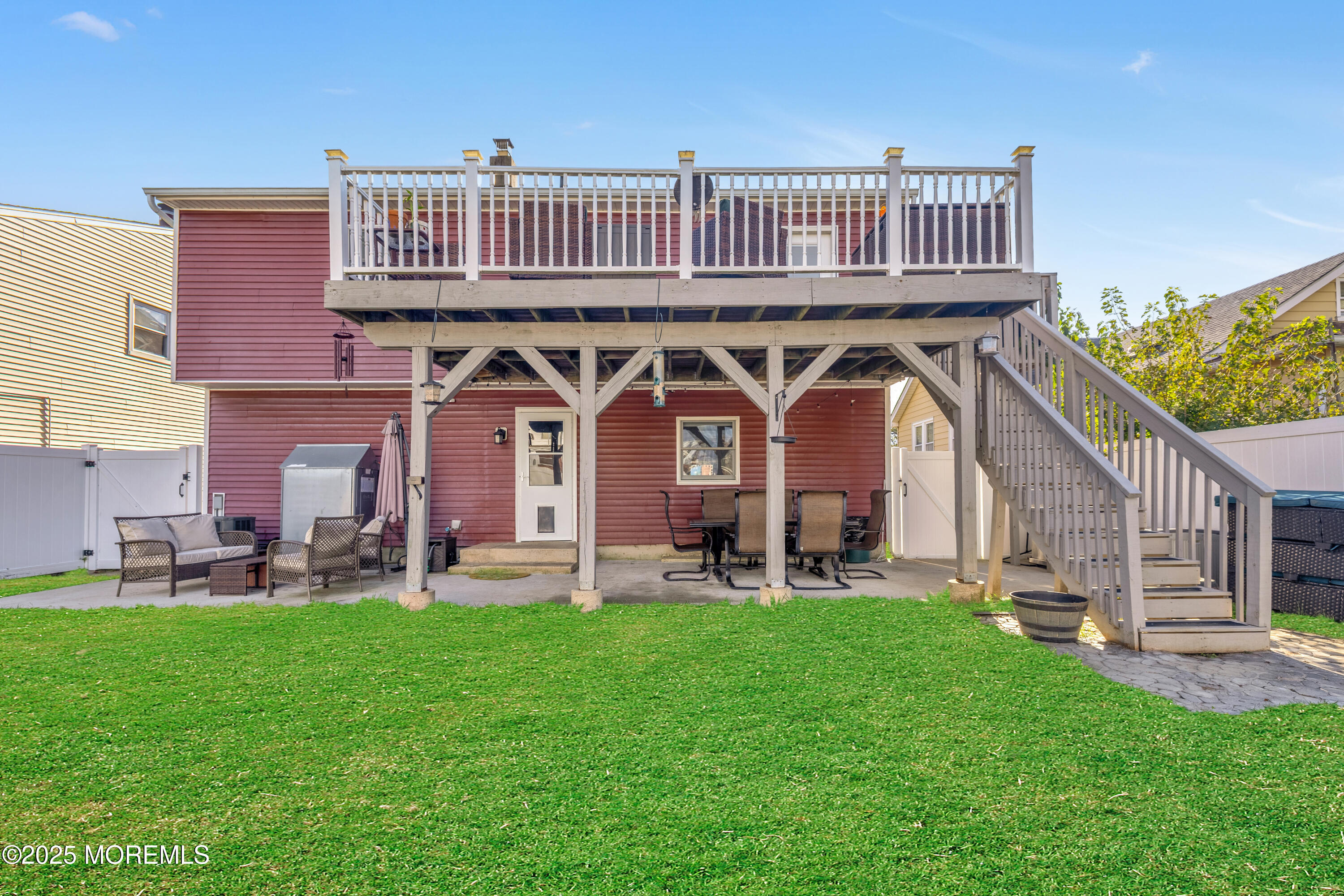 31 Monmouth Avenue, North Middletown