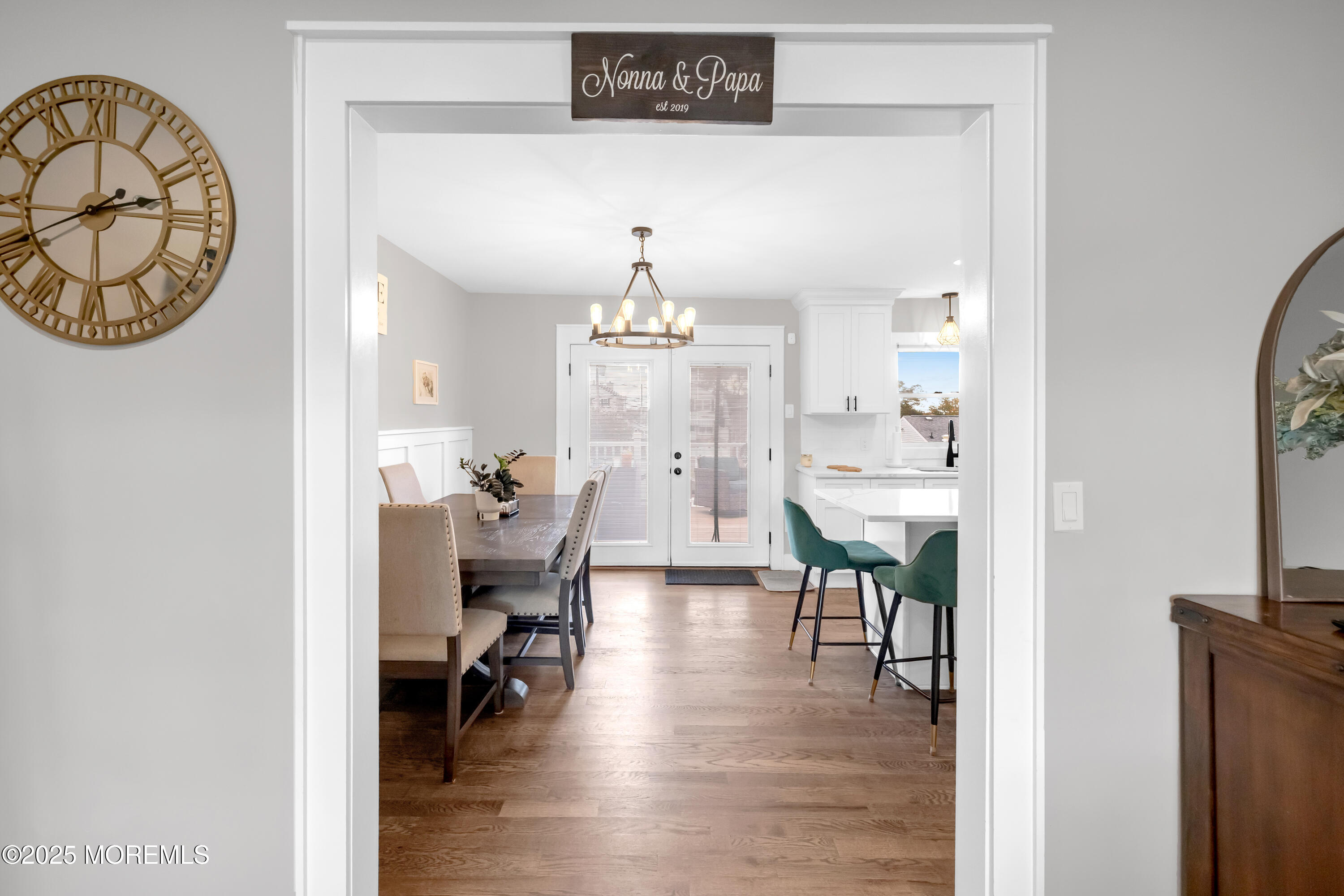 31 Monmouth Avenue, North Middletown