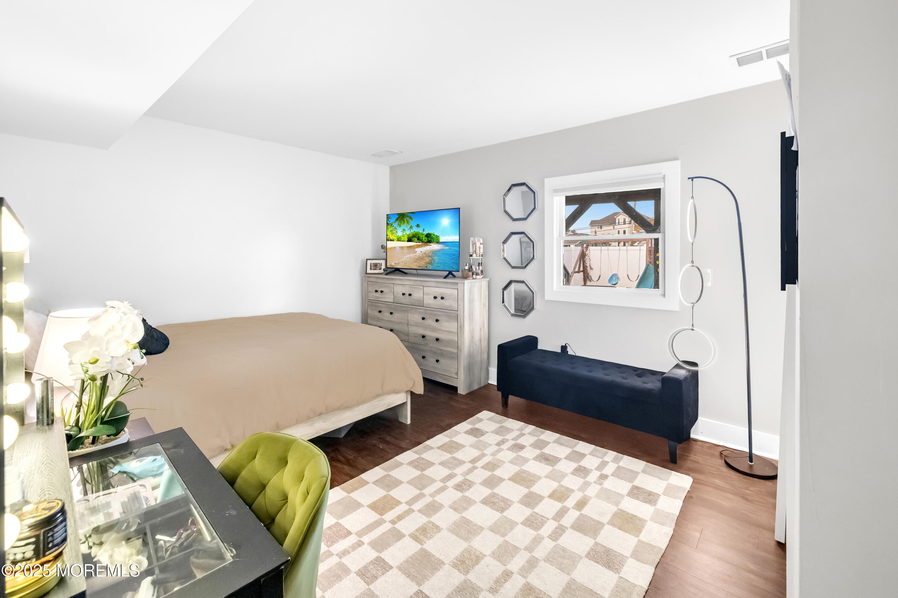 31 Monmouth Avenue, North Middletown