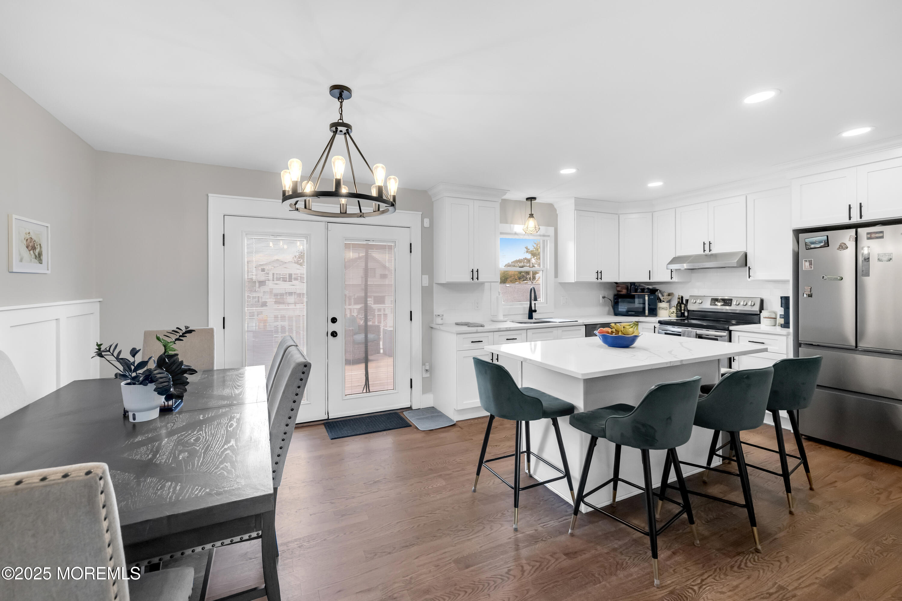 31 Monmouth Avenue, North Middletown