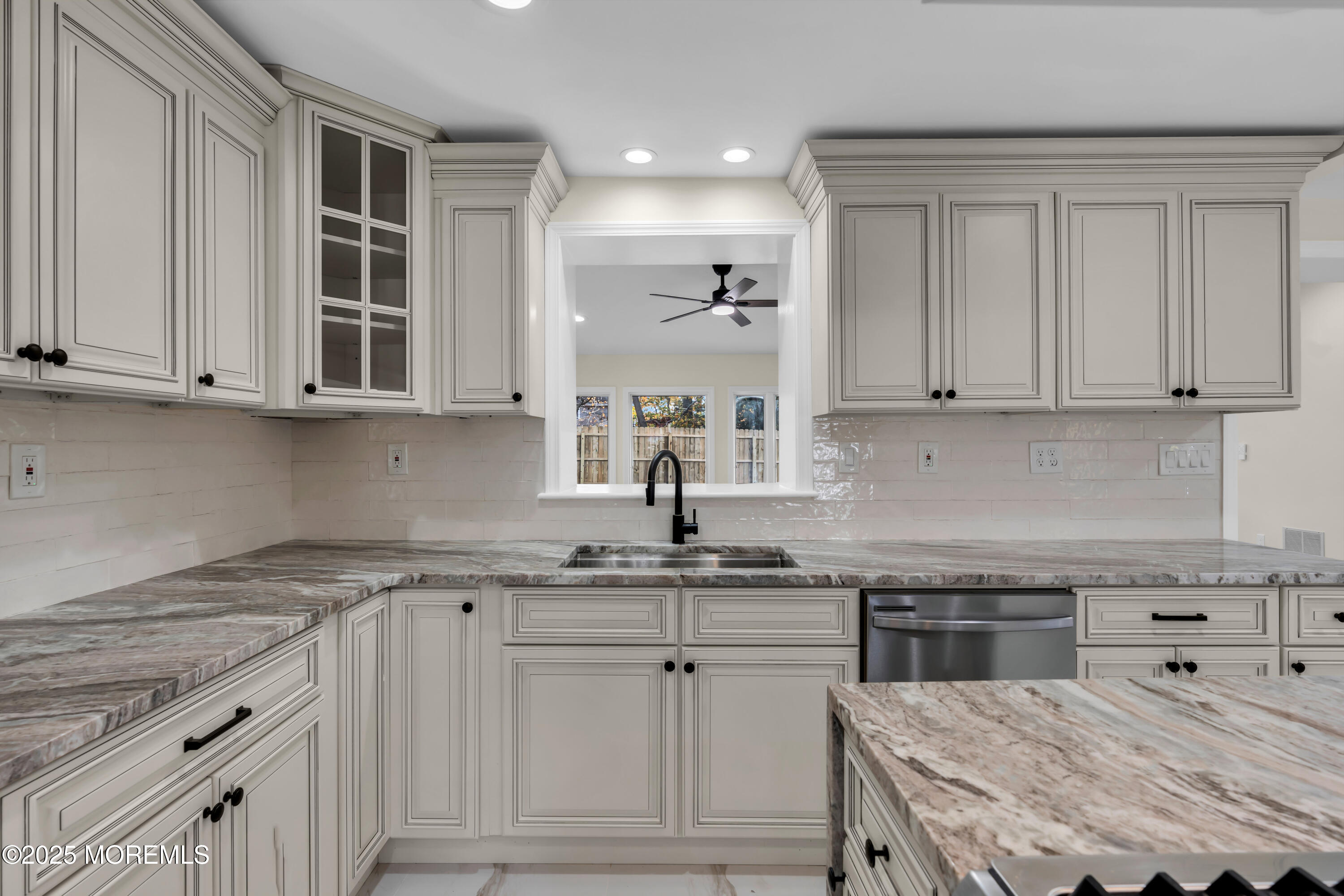 537 S Atlantic Avenue