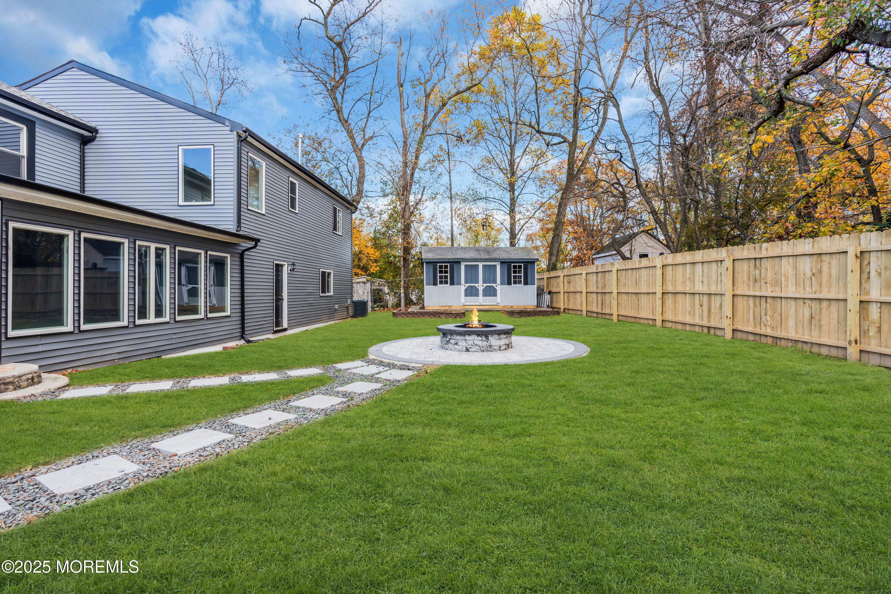 537 S Atlantic Avenue