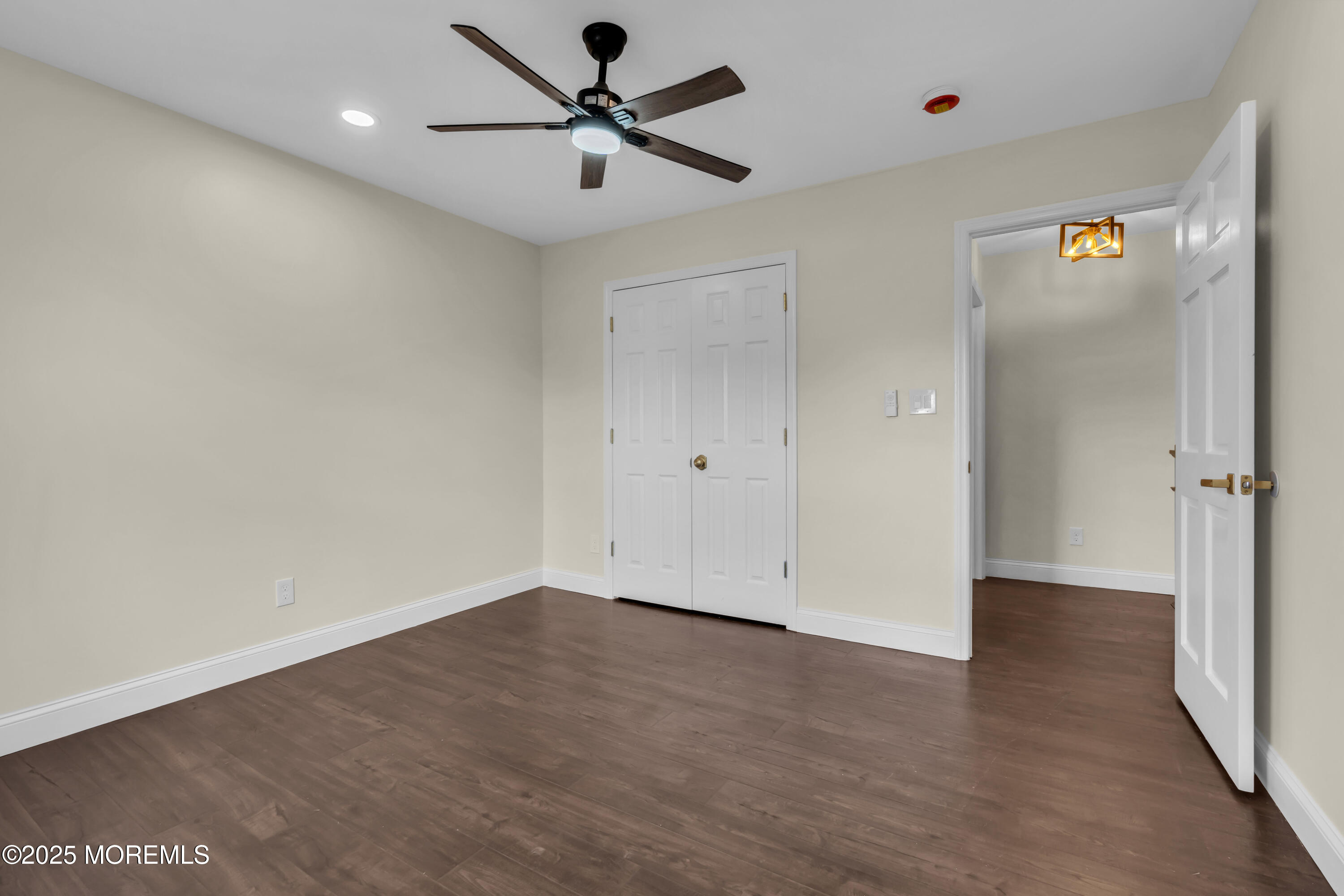 537 S Atlantic Avenue