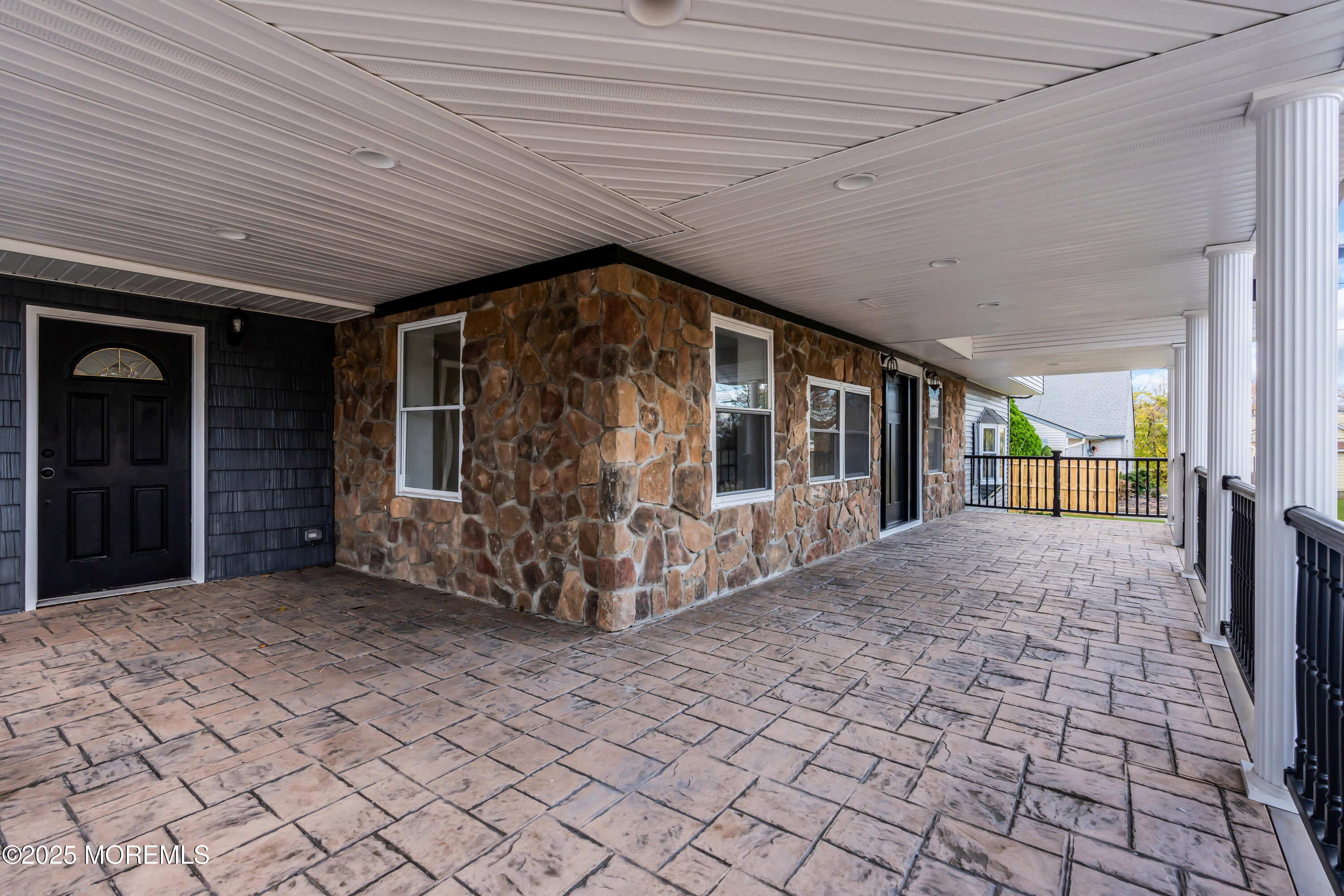 537 S Atlantic Avenue