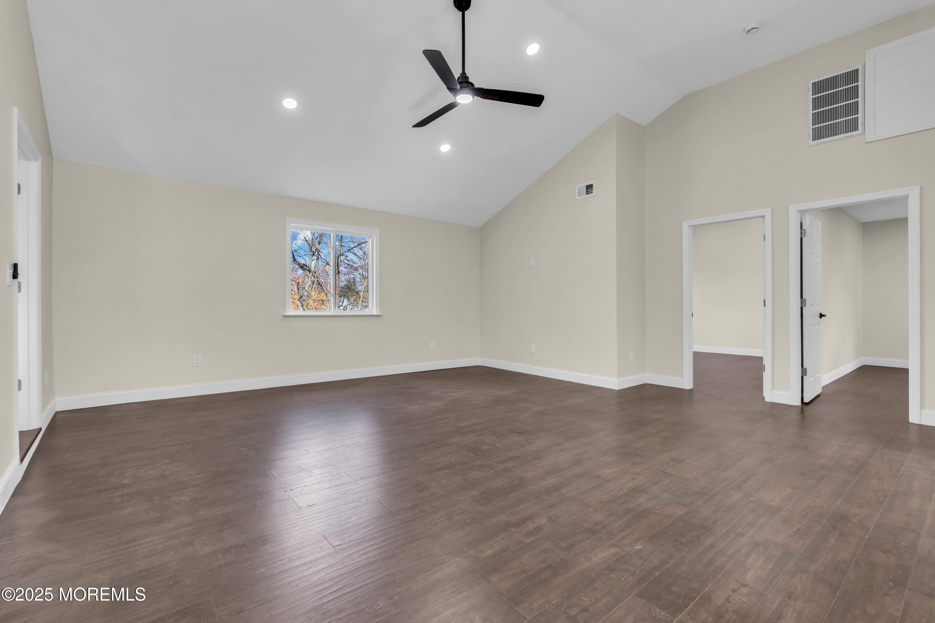 537 S Atlantic Avenue