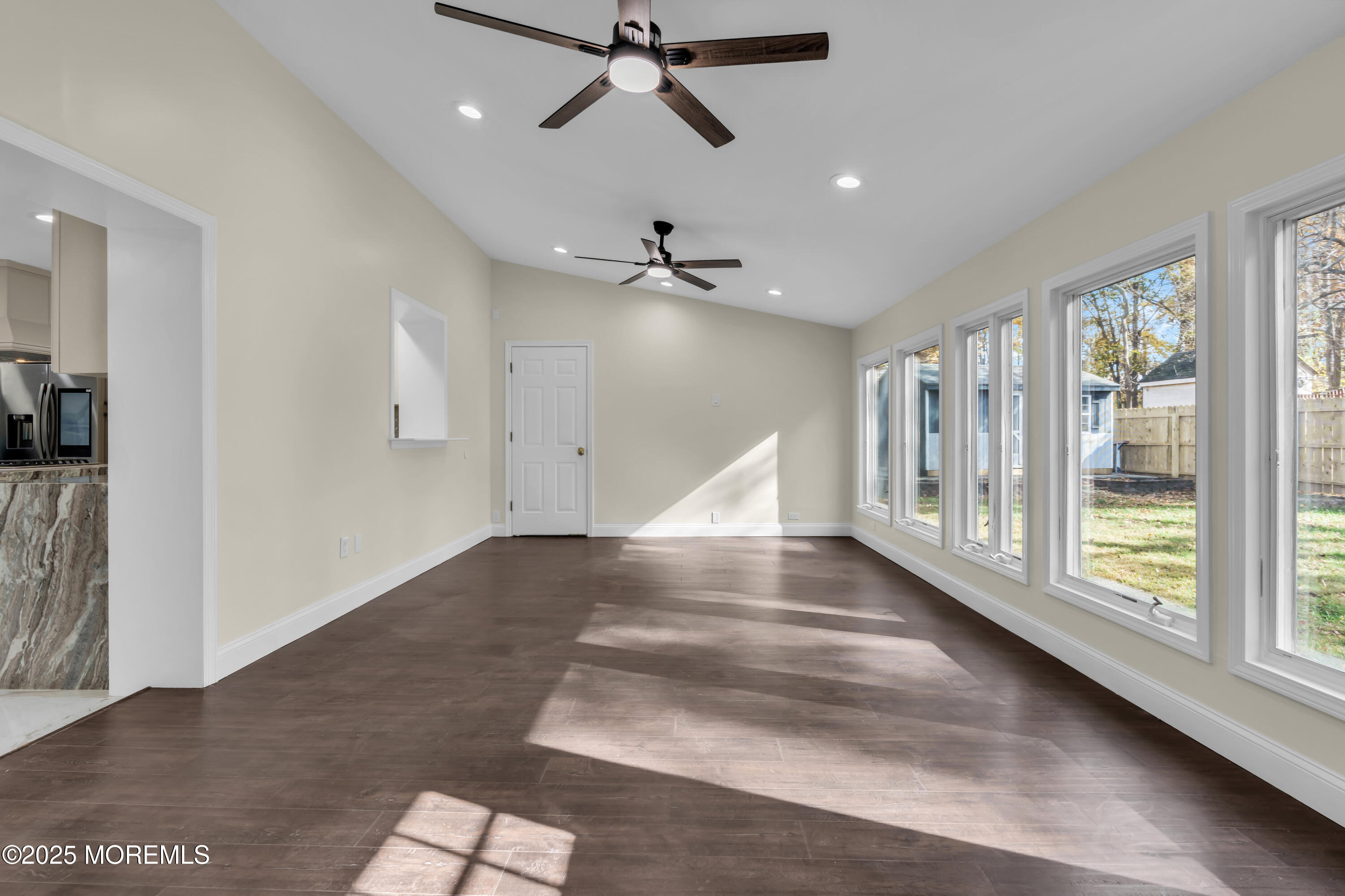 537 S Atlantic Avenue