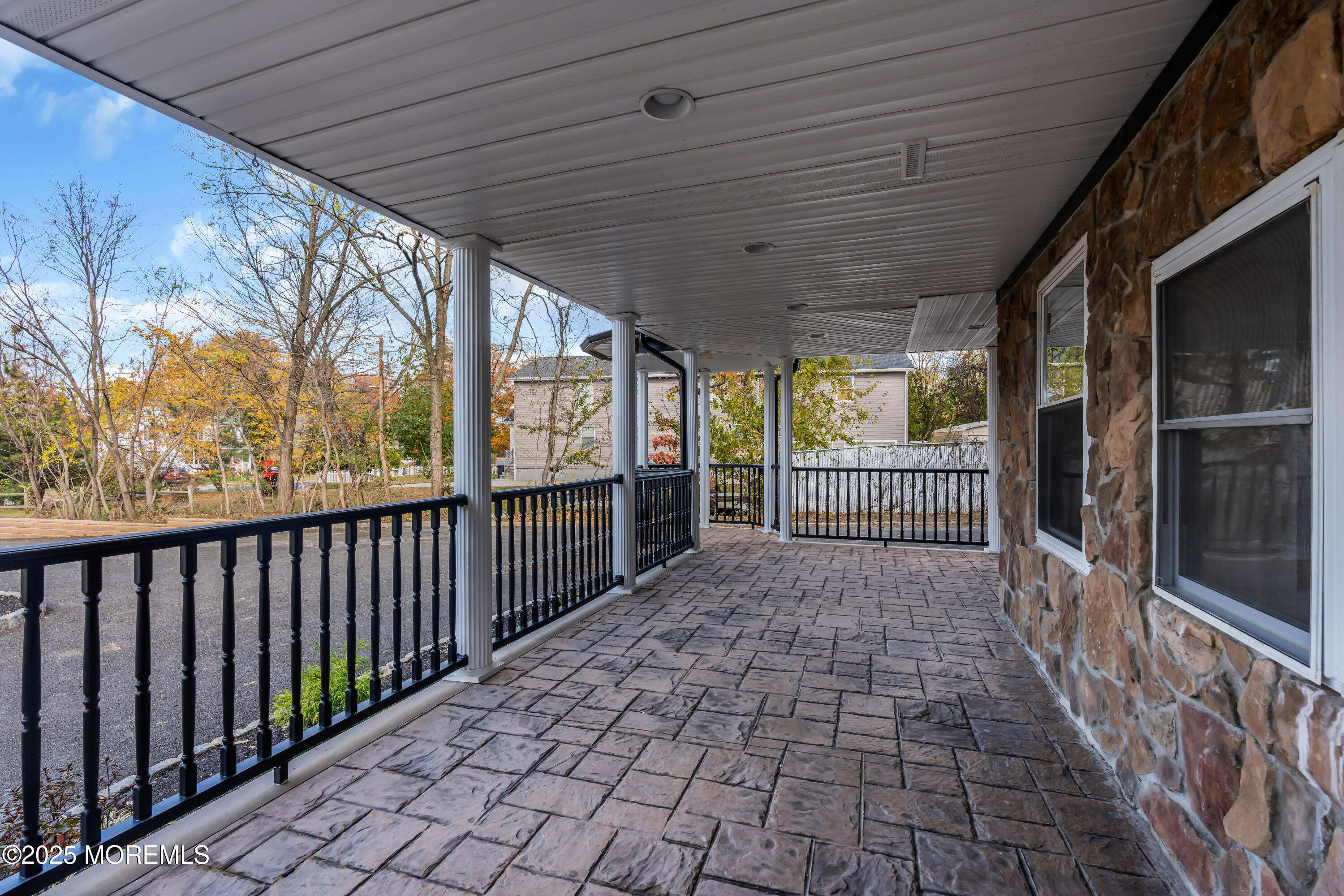 537 S Atlantic Avenue