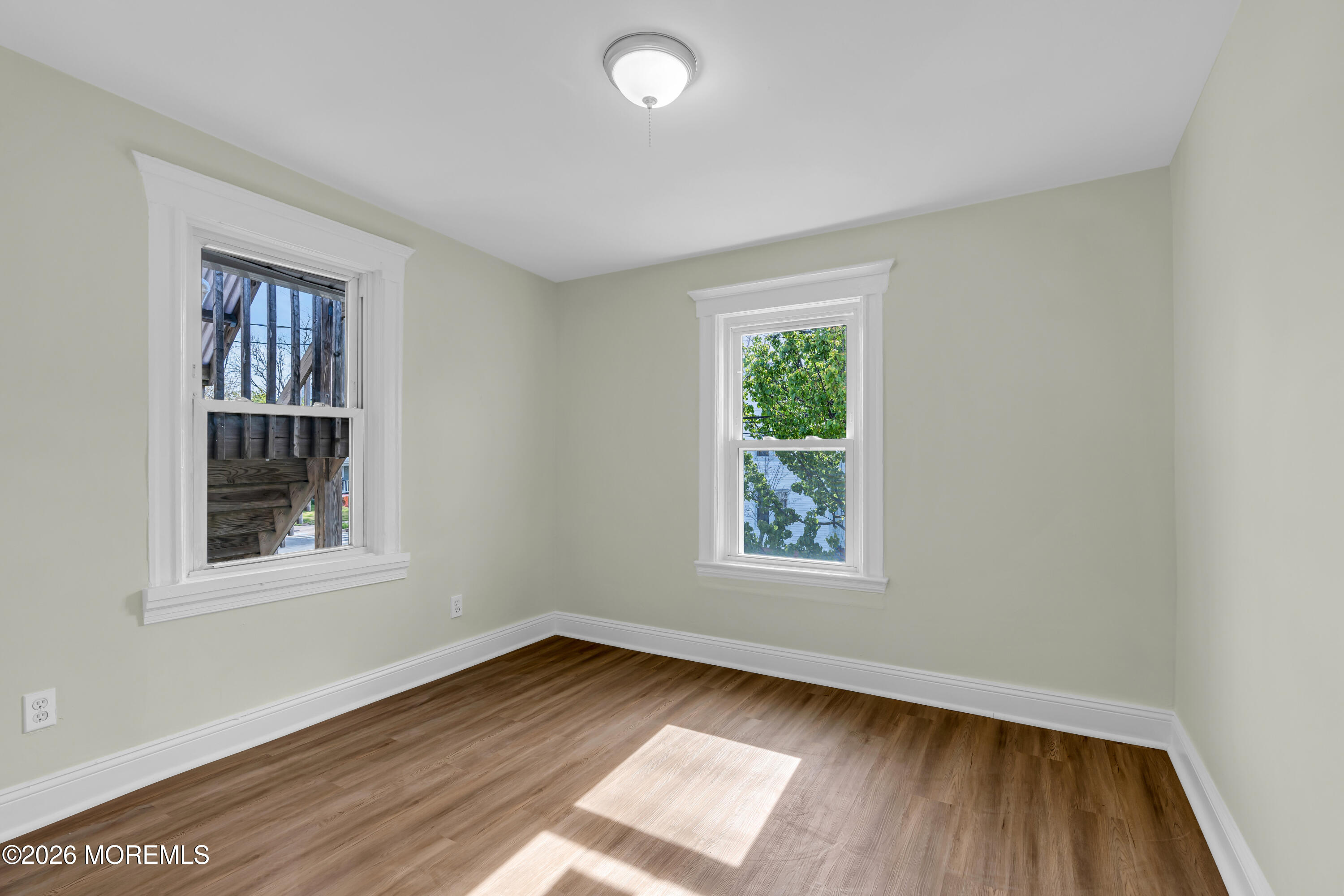 303 Comstock Street