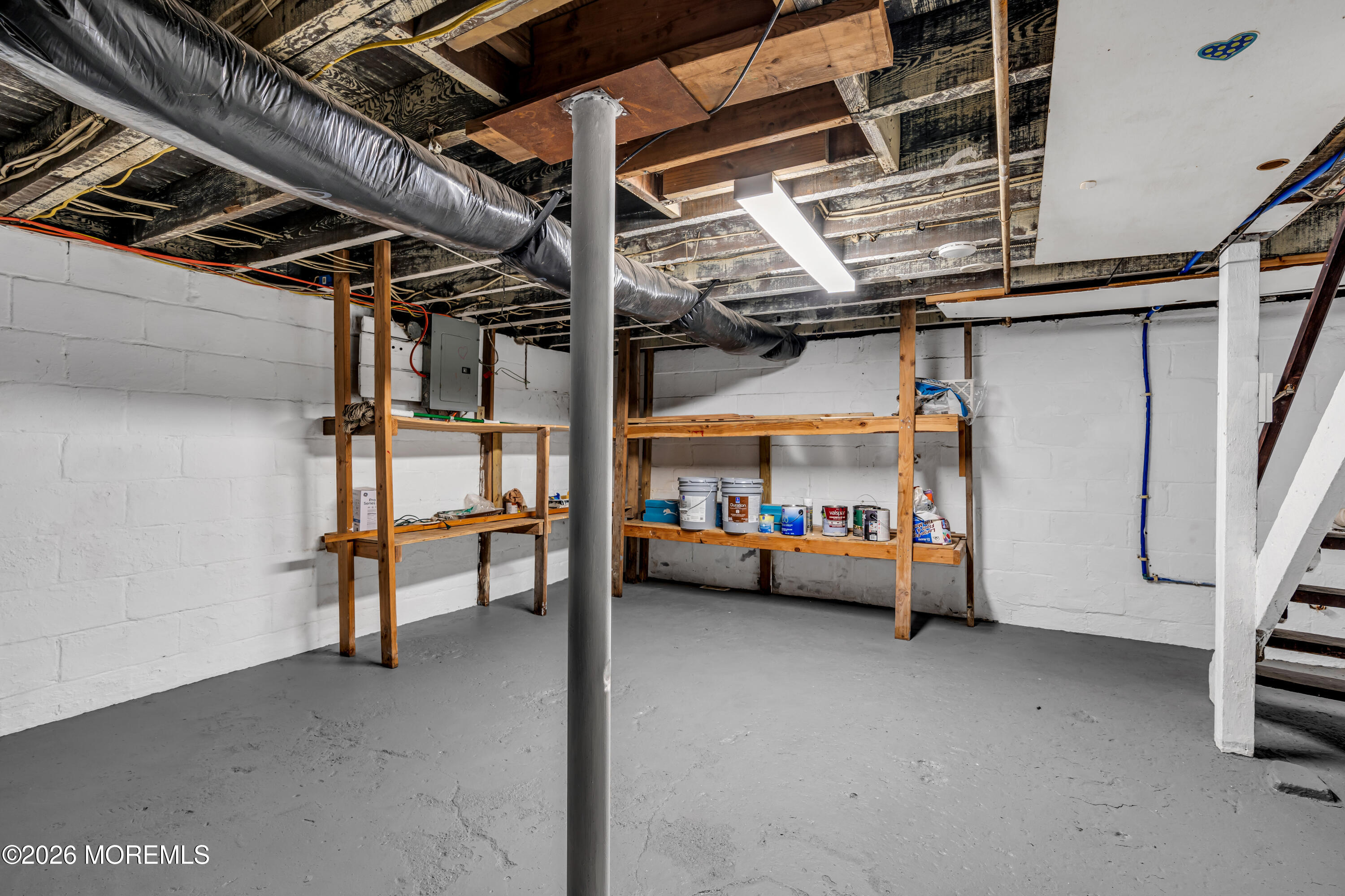 303 Comstock Street