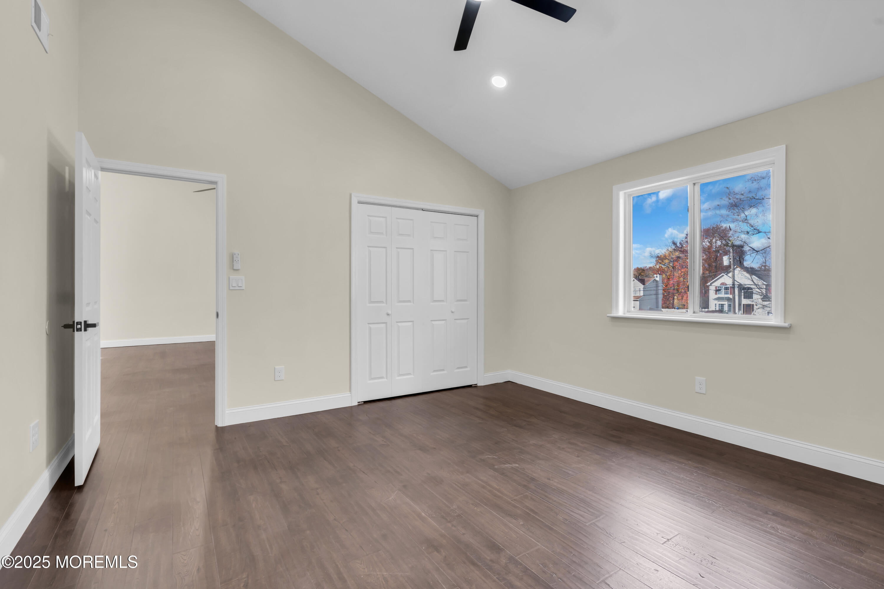 537 S Atlantic Avenue