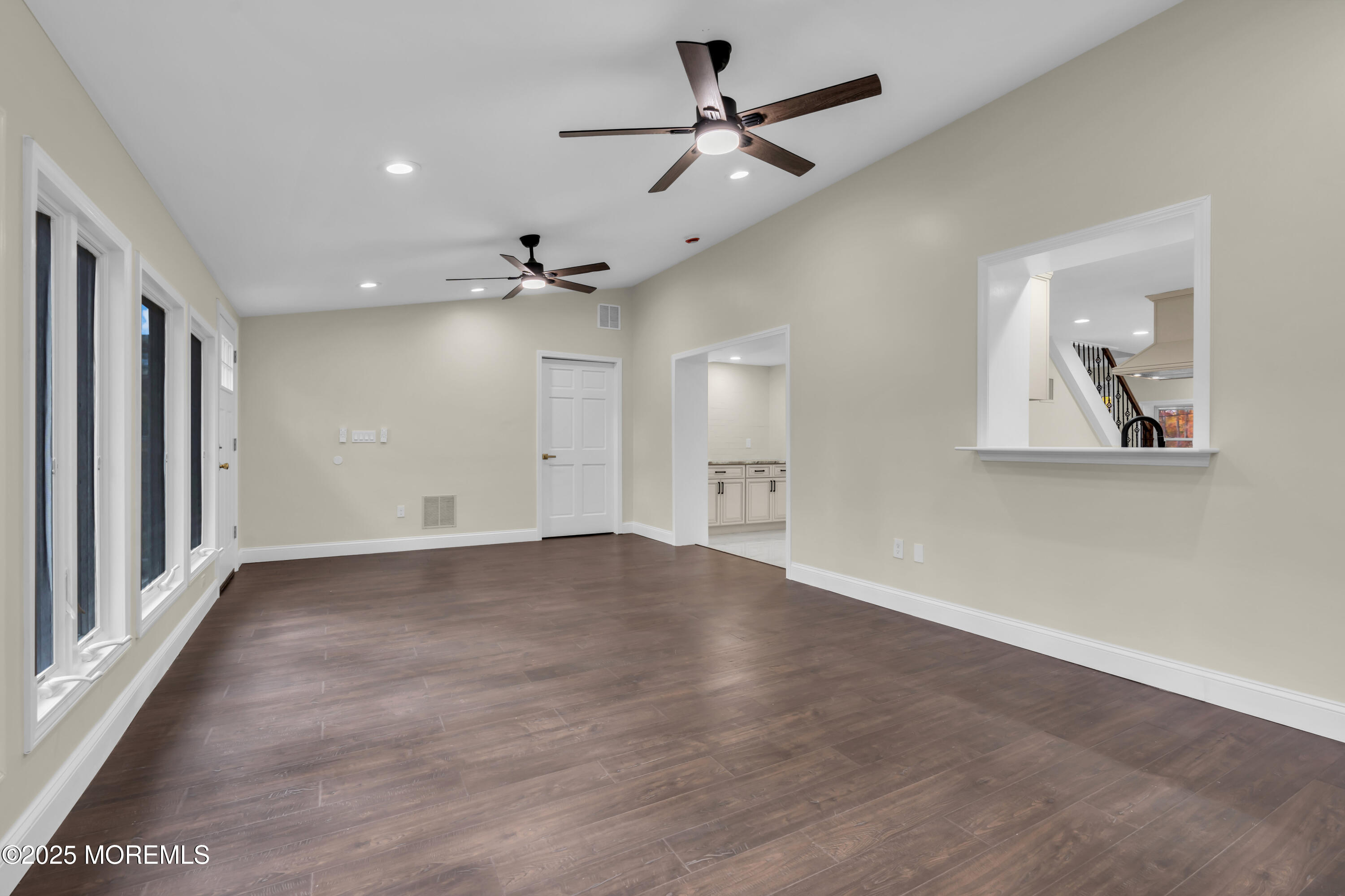 537 S Atlantic Avenue