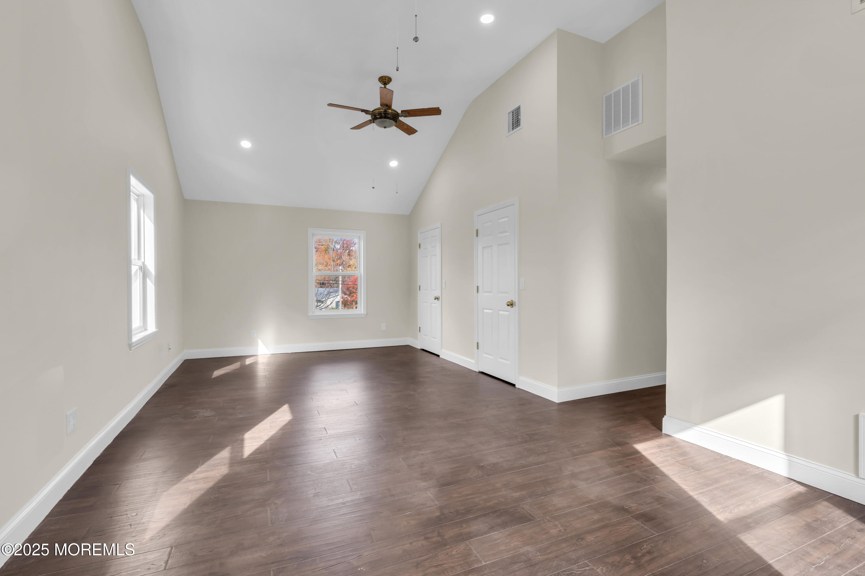 537 S Atlantic Avenue