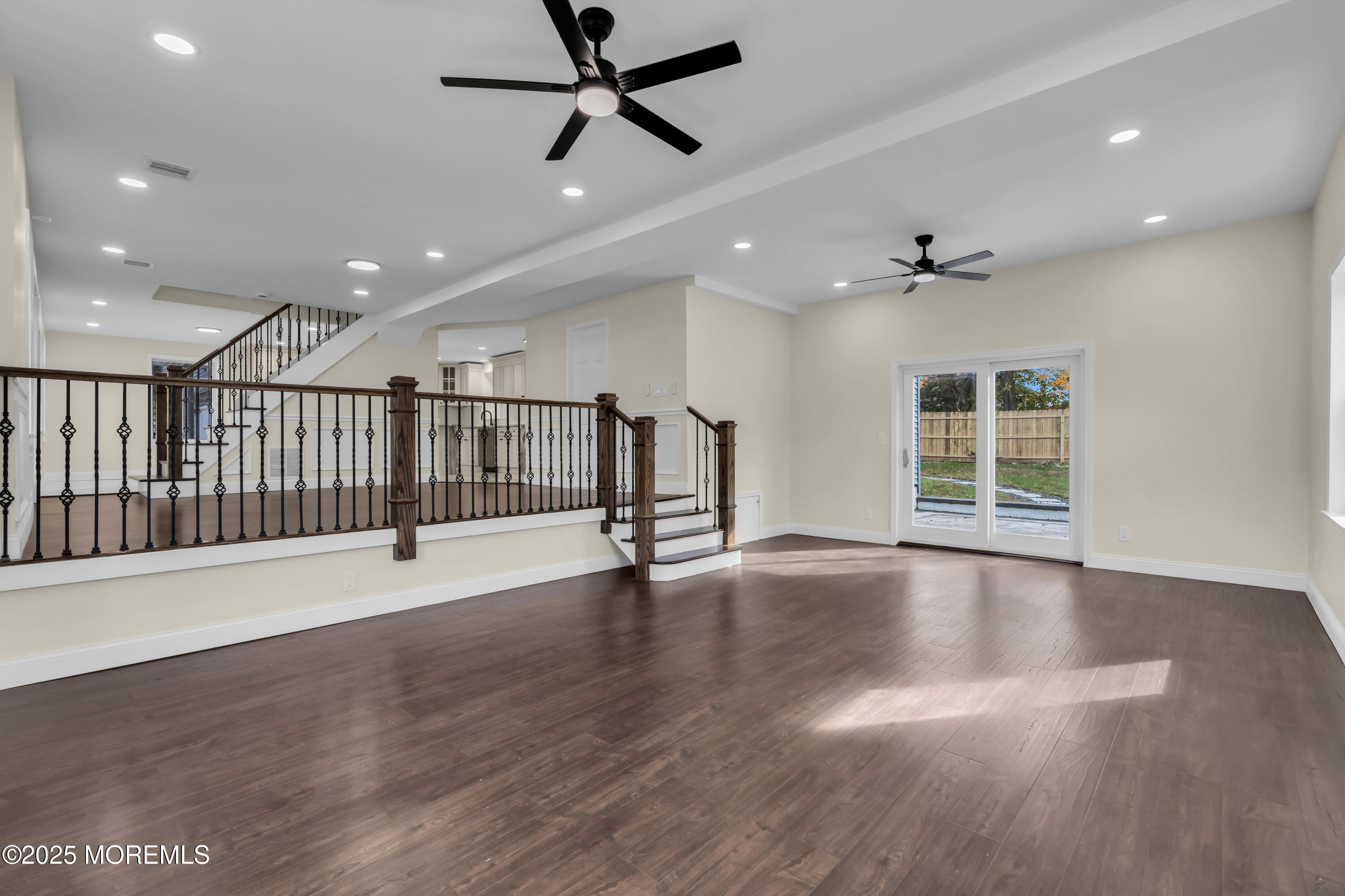 537 S Atlantic Avenue