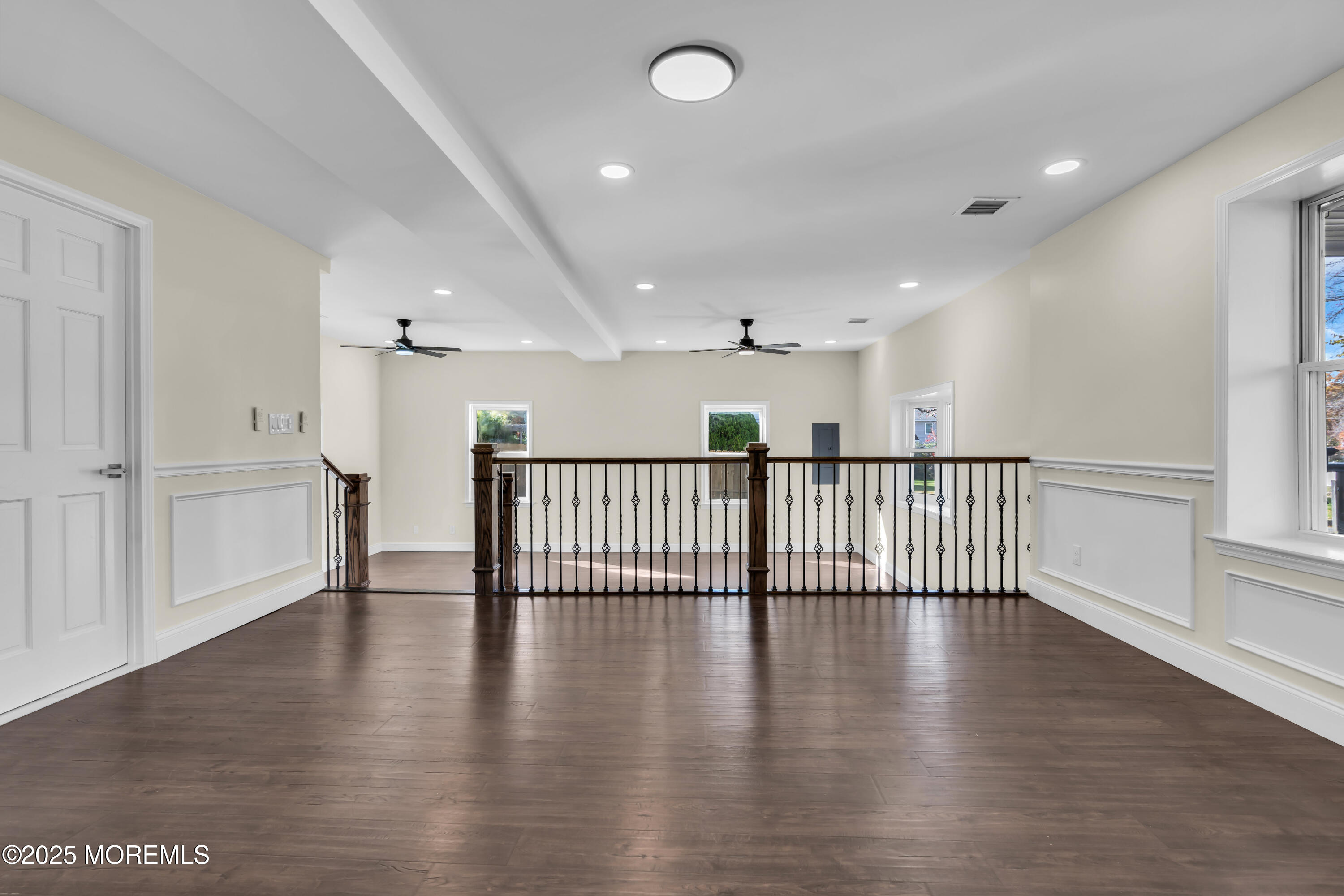 537 S Atlantic Avenue