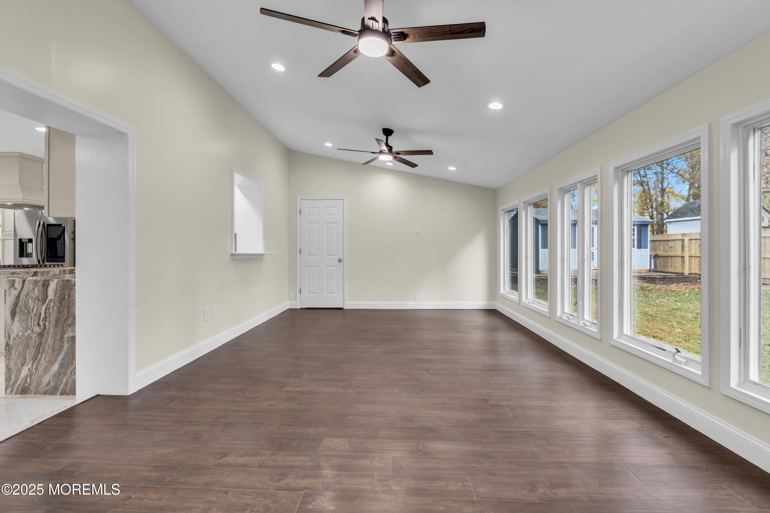 537 S Atlantic Avenue