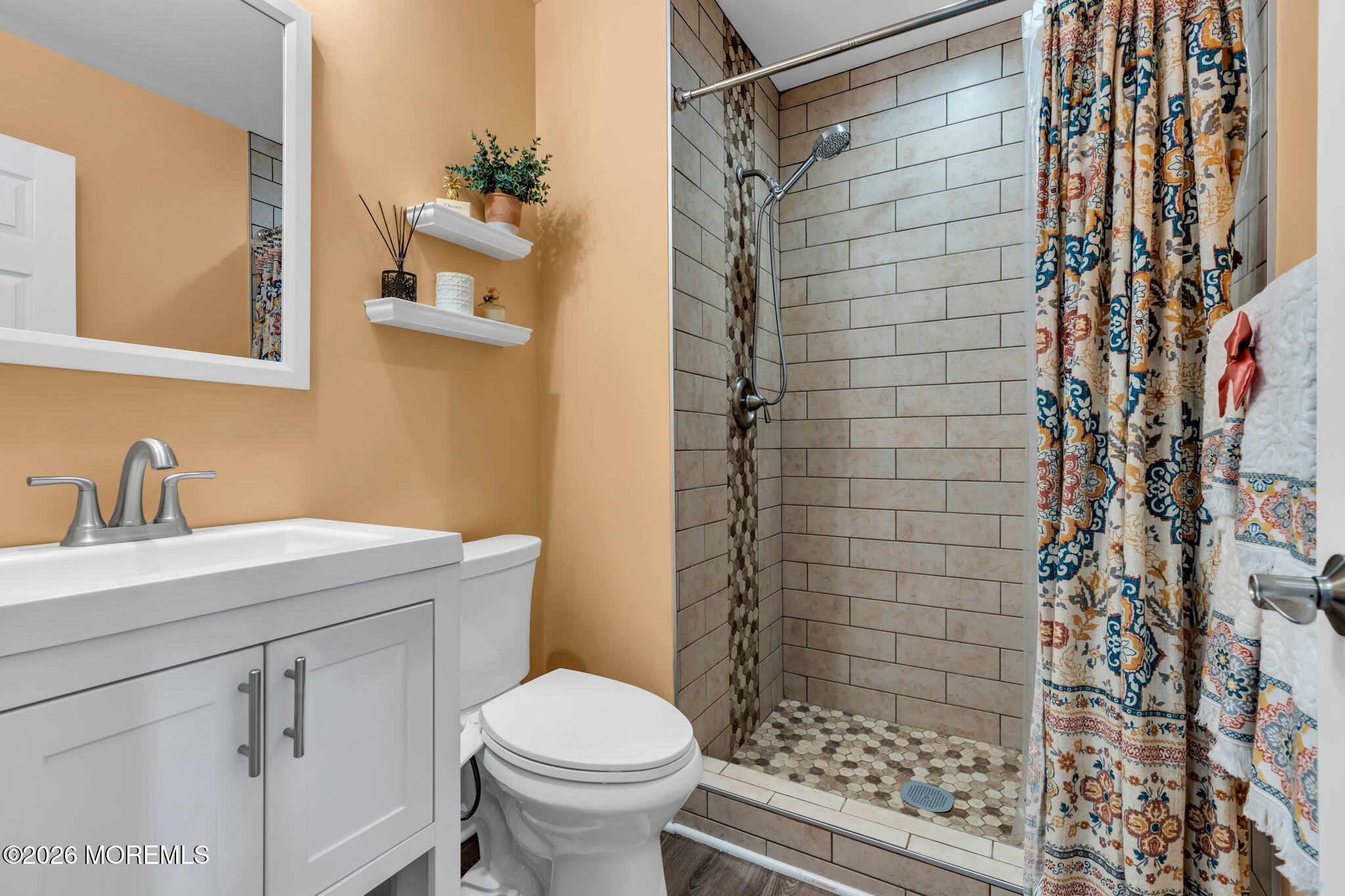 14 Cotswold Circle 8