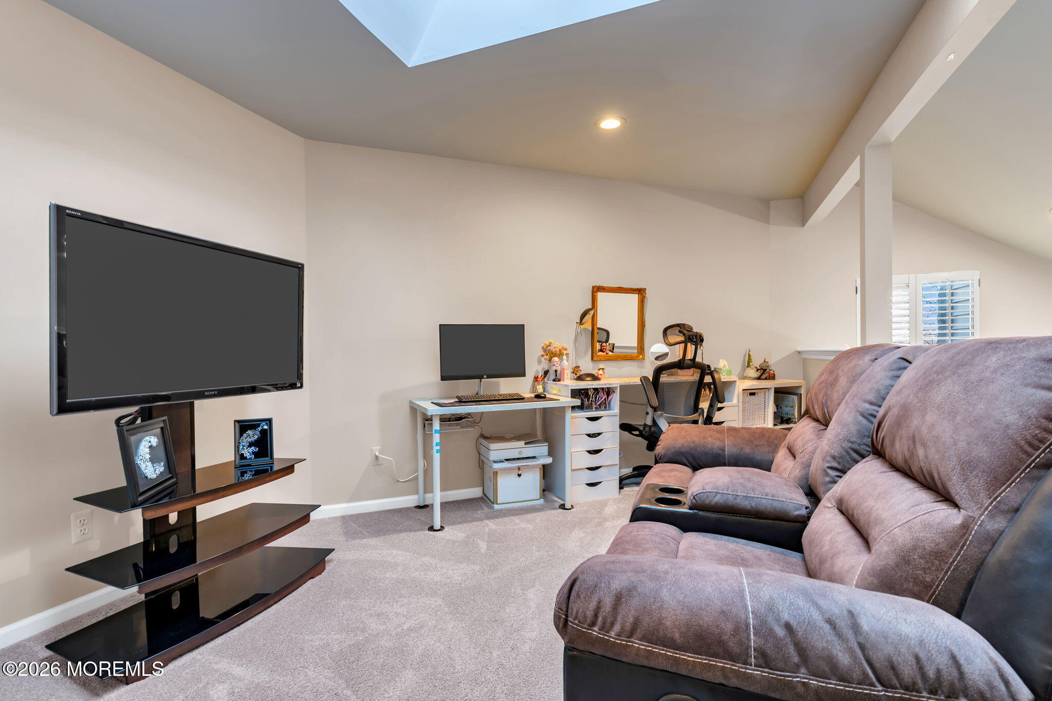 14 Cotswold Circle 8