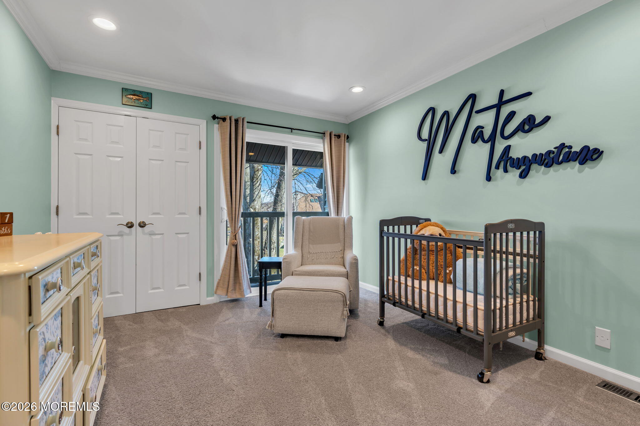 14 Cotswold Circle 8