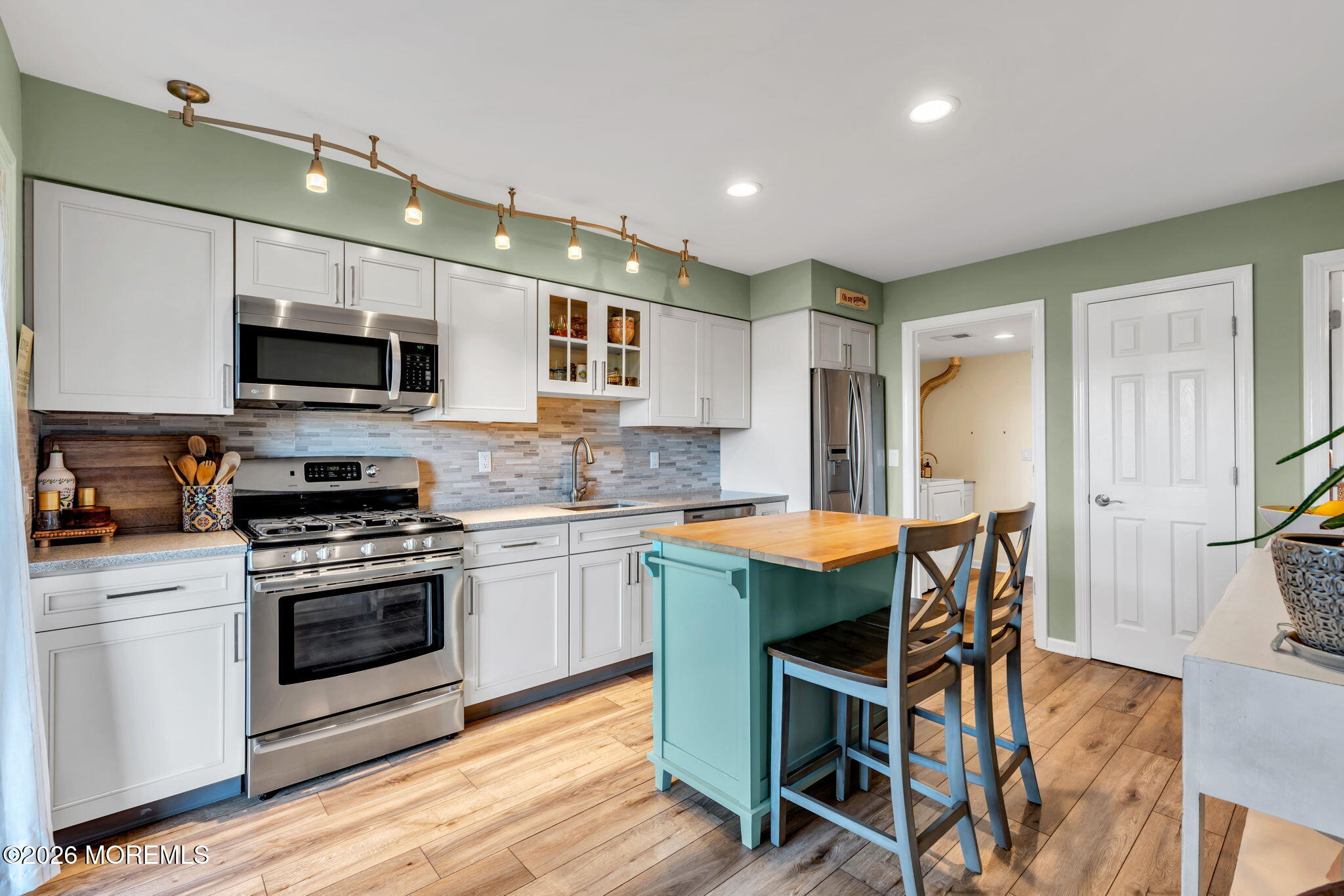 14 Cotswold Circle 8