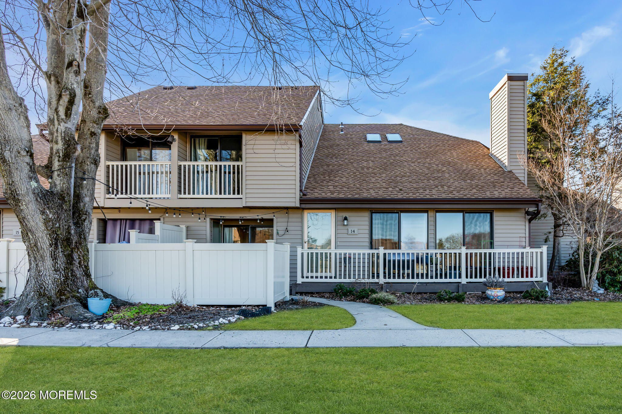 14 Cotswold Circle 8