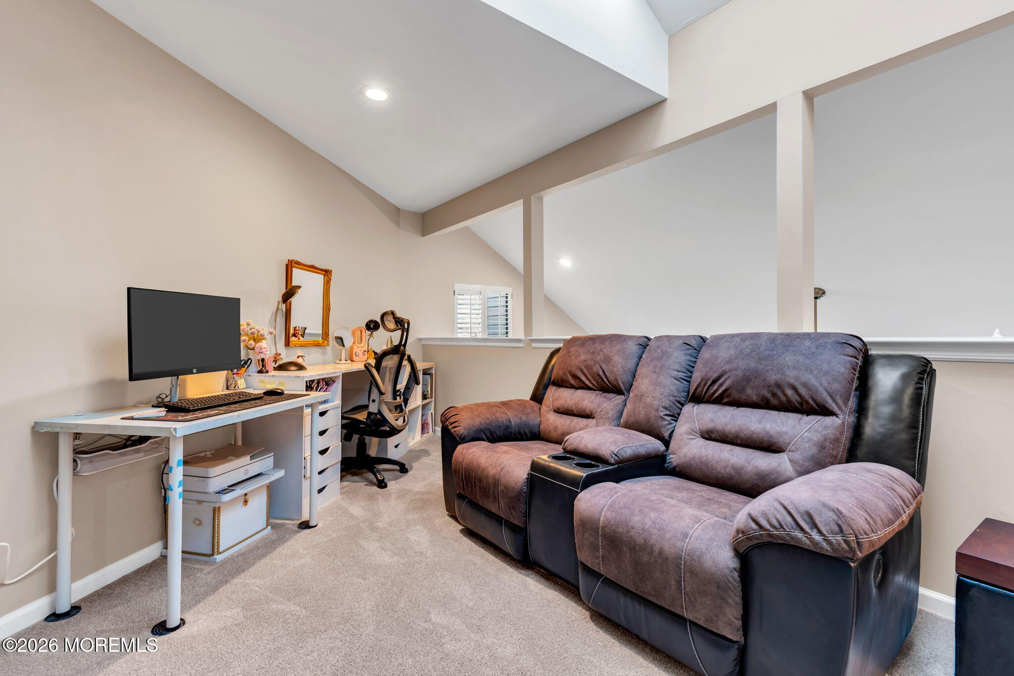 14 Cotswold Circle 8