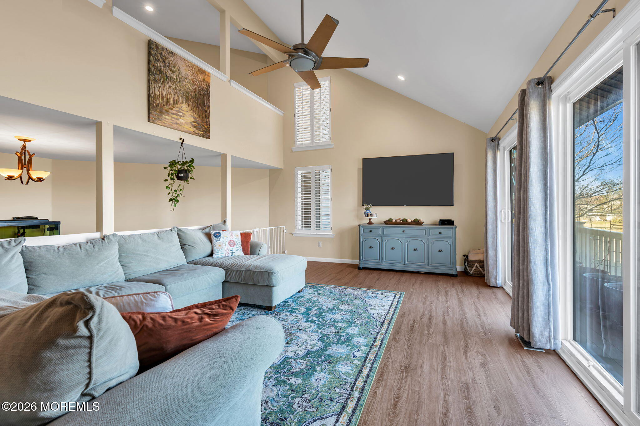 14 Cotswold Circle 8