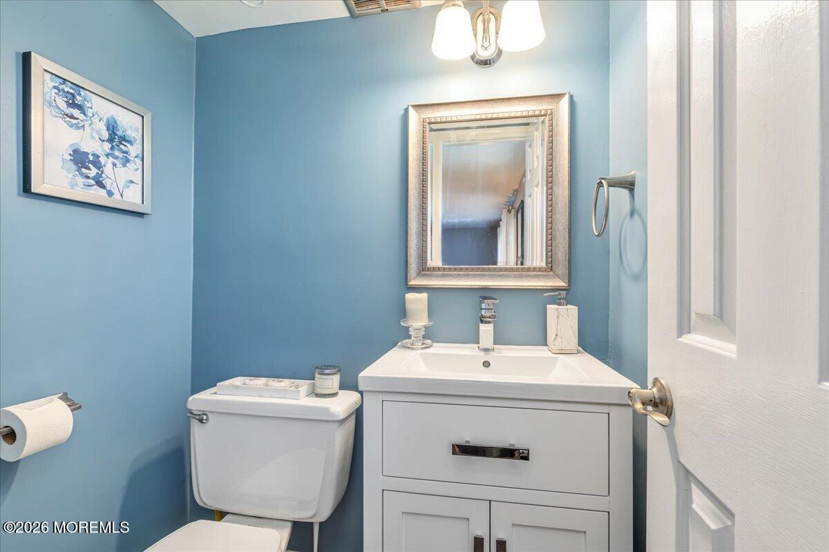 56 Maddaket Court 56