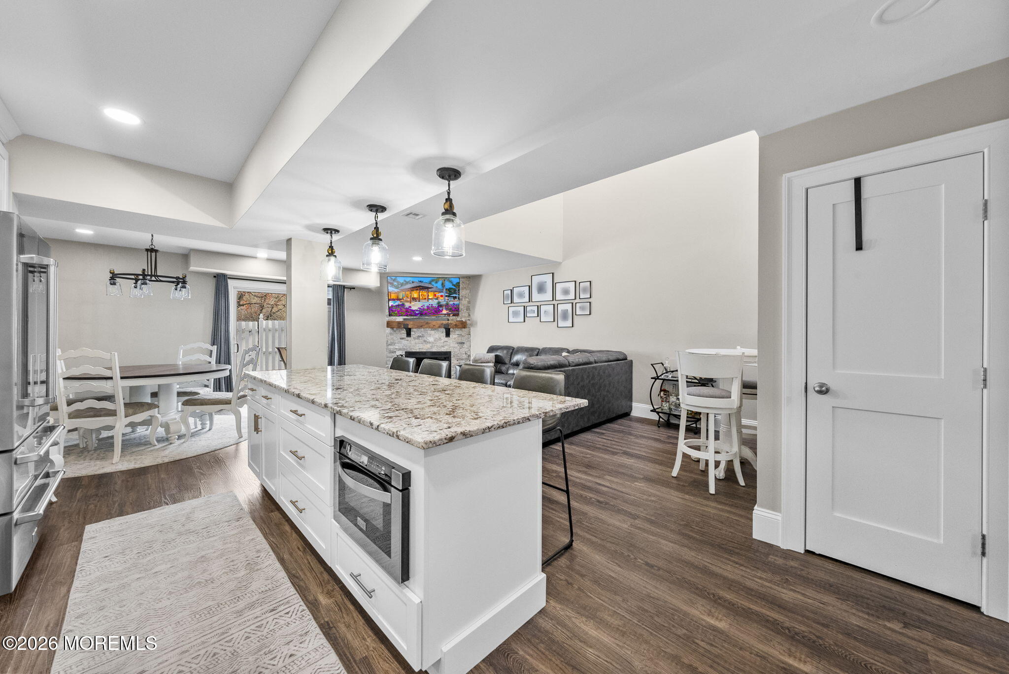 19 Rambling Meadow Court
