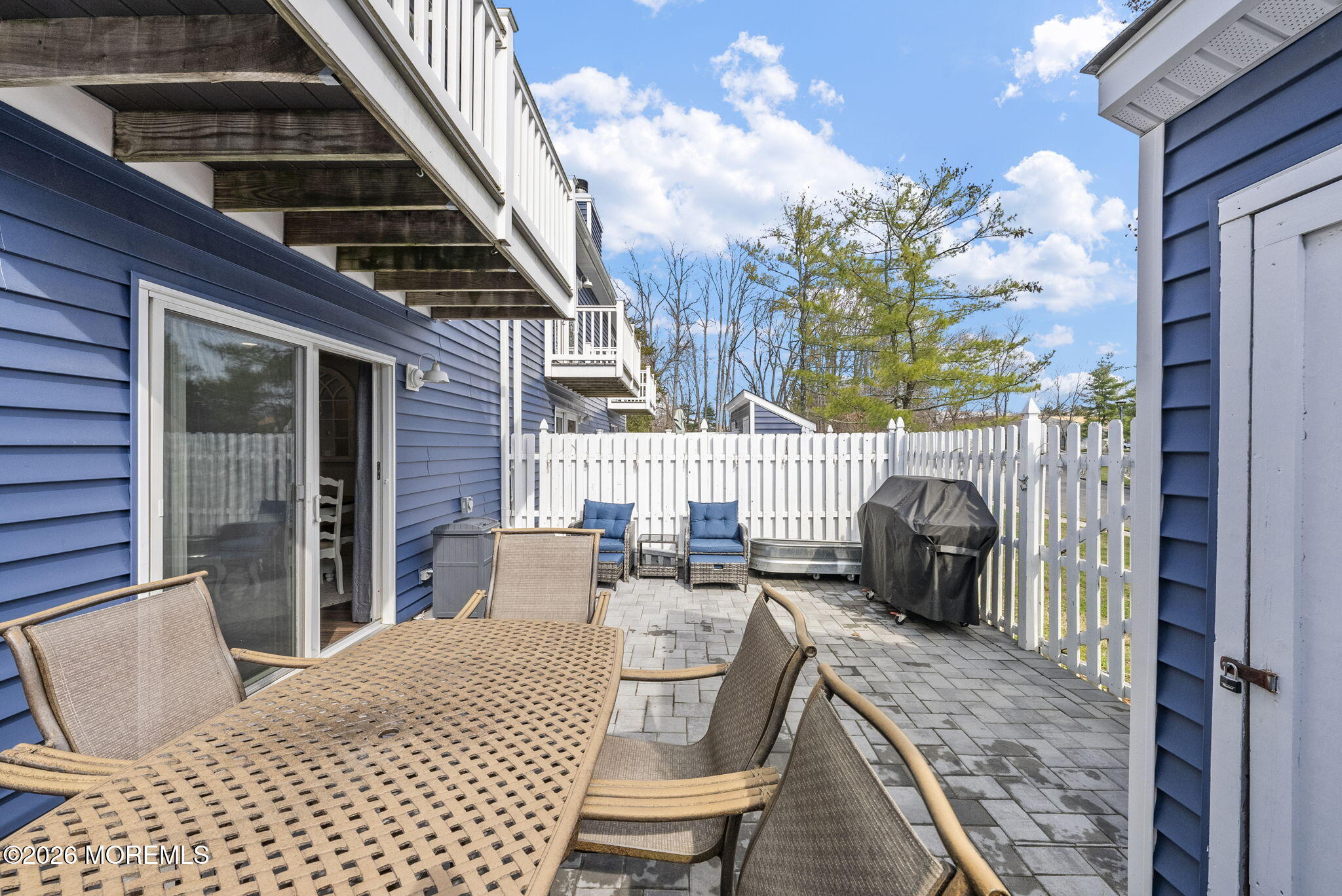 19 Rambling Meadow Court