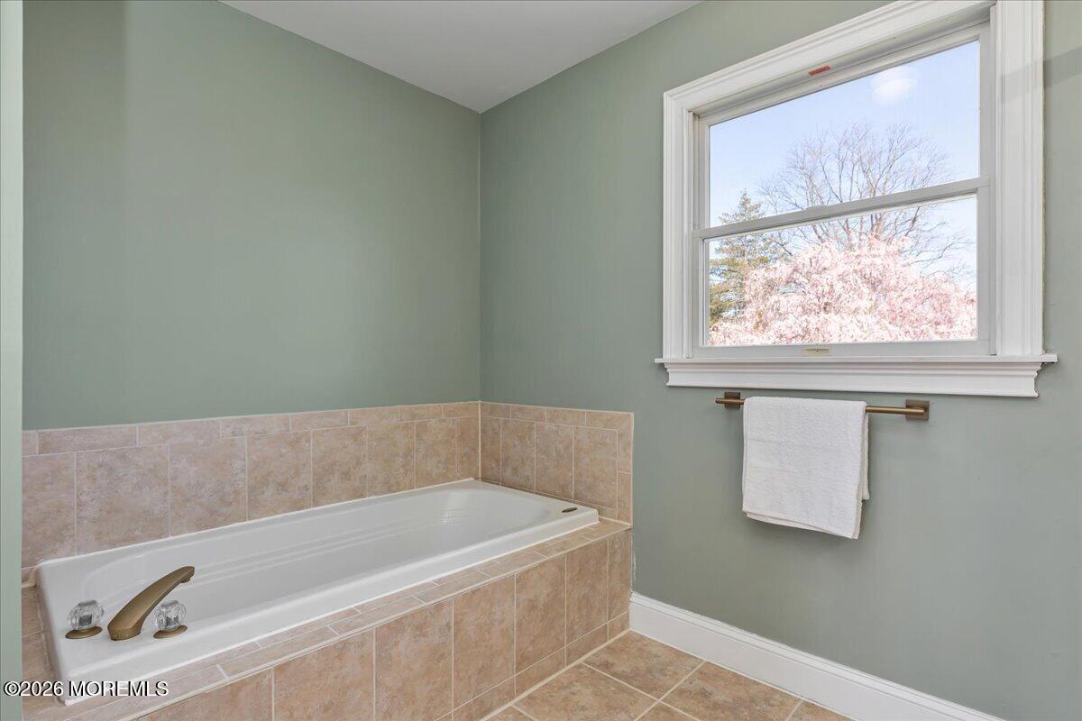 234 Hamiltonian Drive