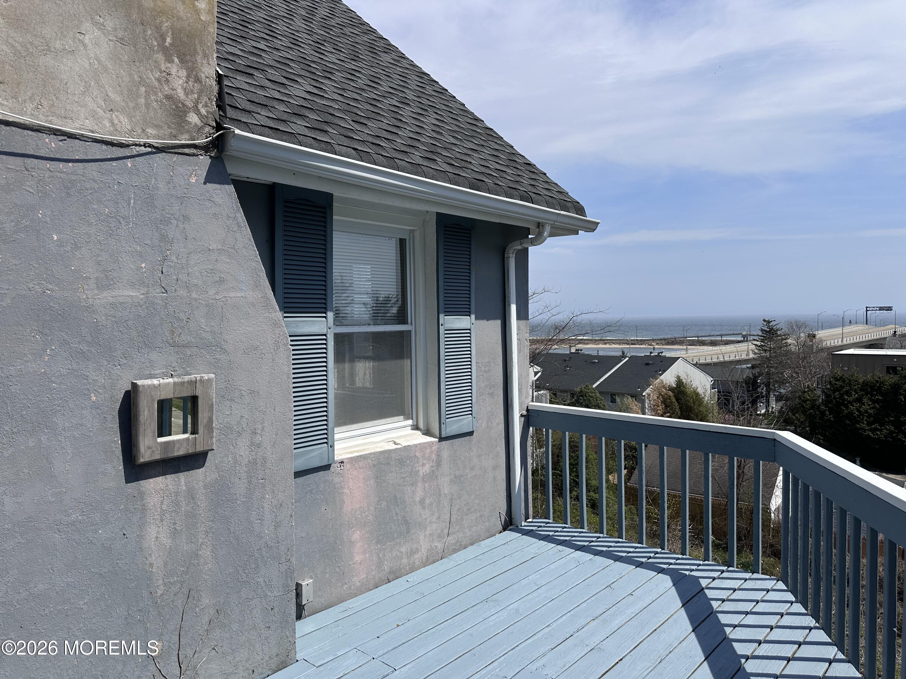 10 Ocean Street