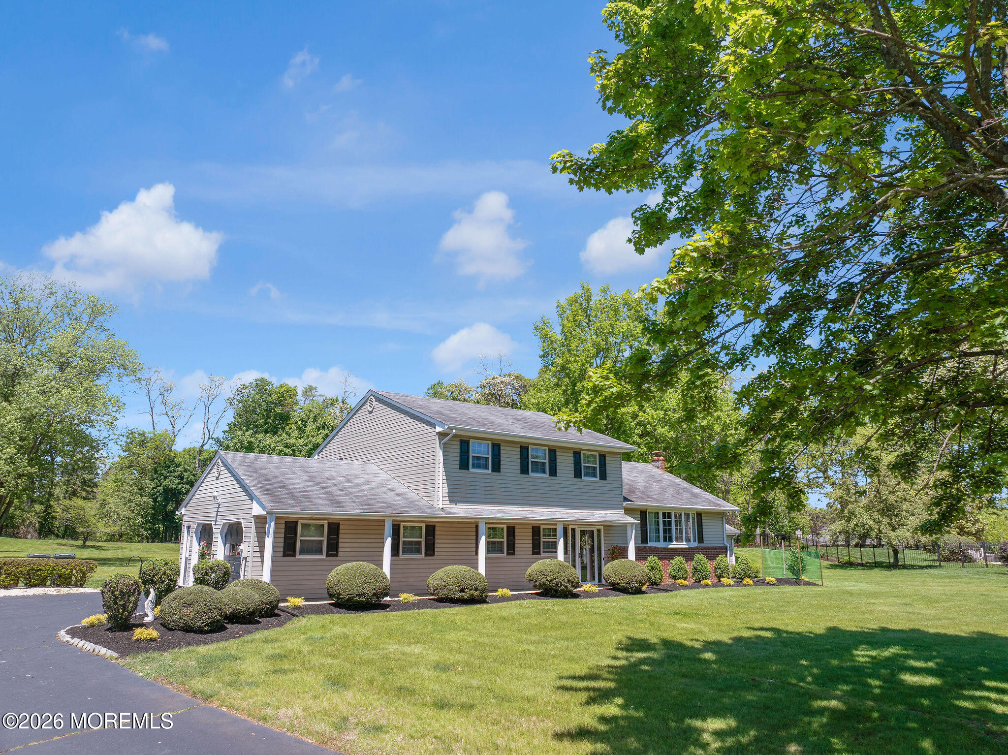 121 Brittany Drive