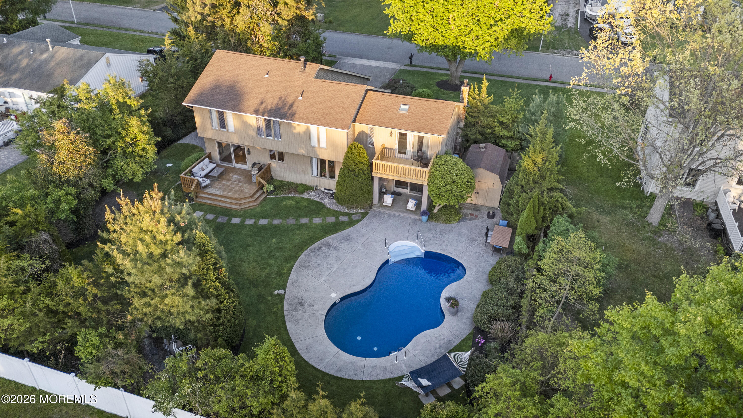 710 Wellesley Road