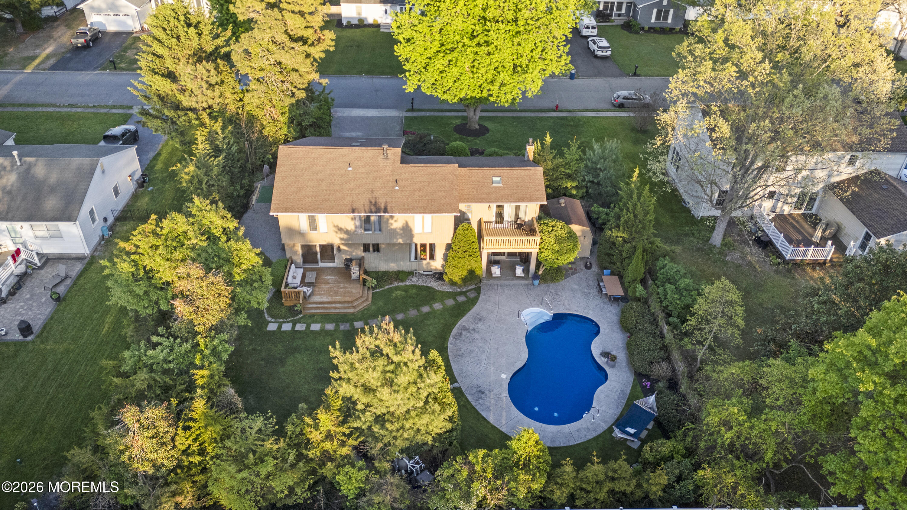 710 Wellesley Road