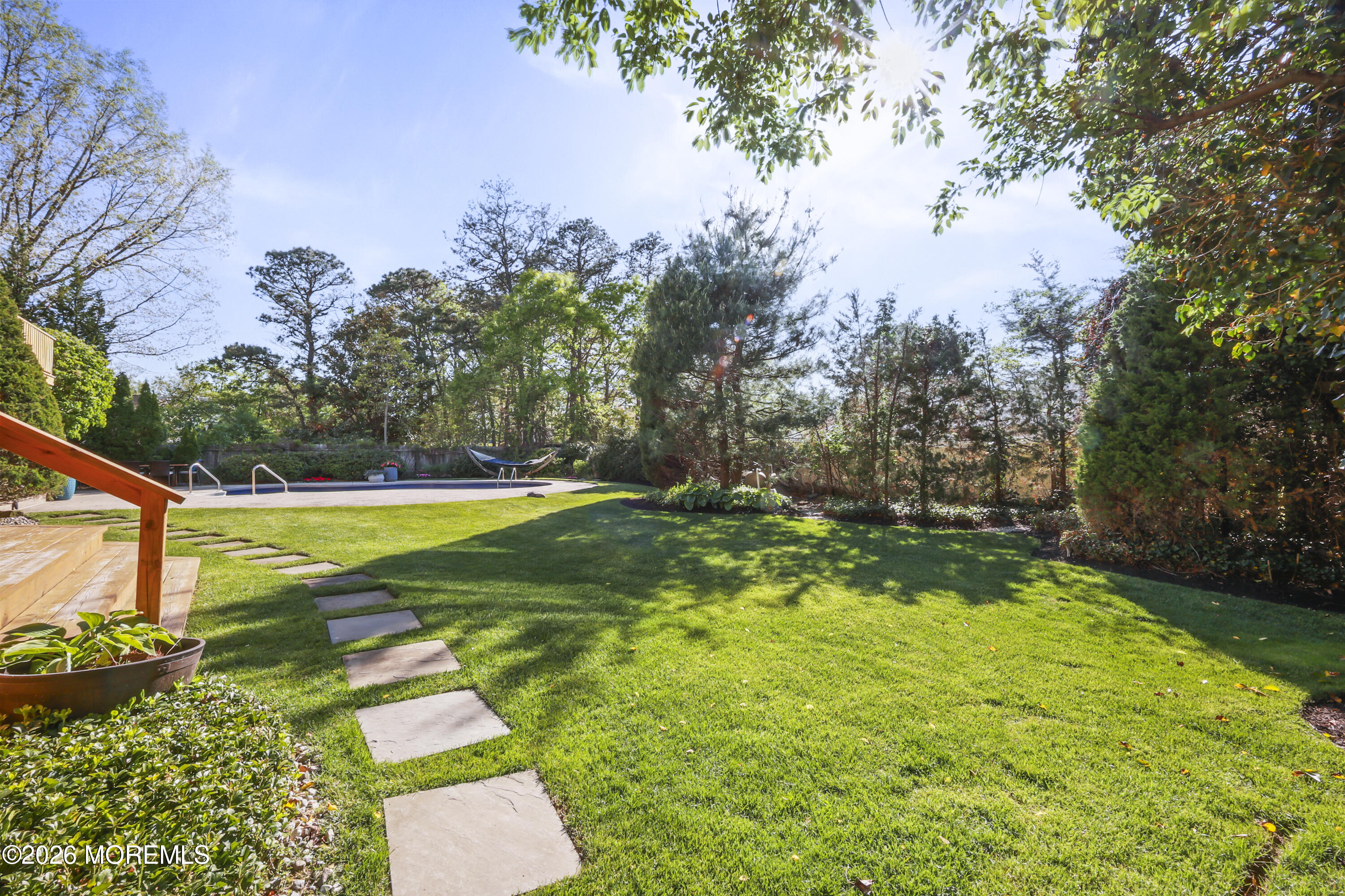 710 Wellesley Road