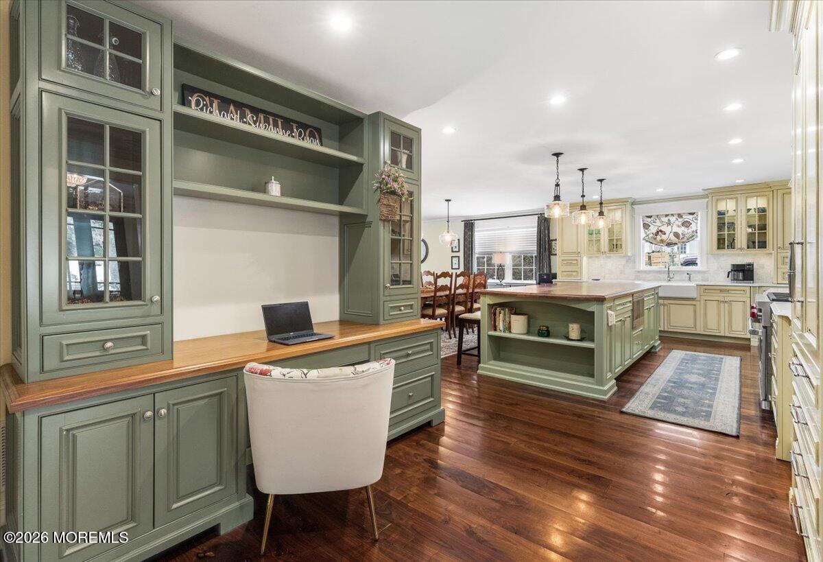27 Fox Hill Road