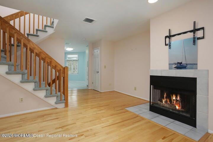 100 1st Street 11