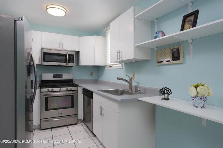 100 1st Street 11