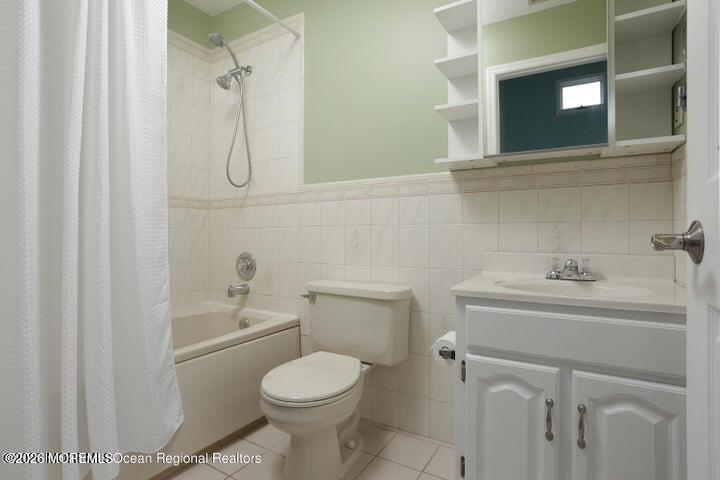 100 1st Street 11