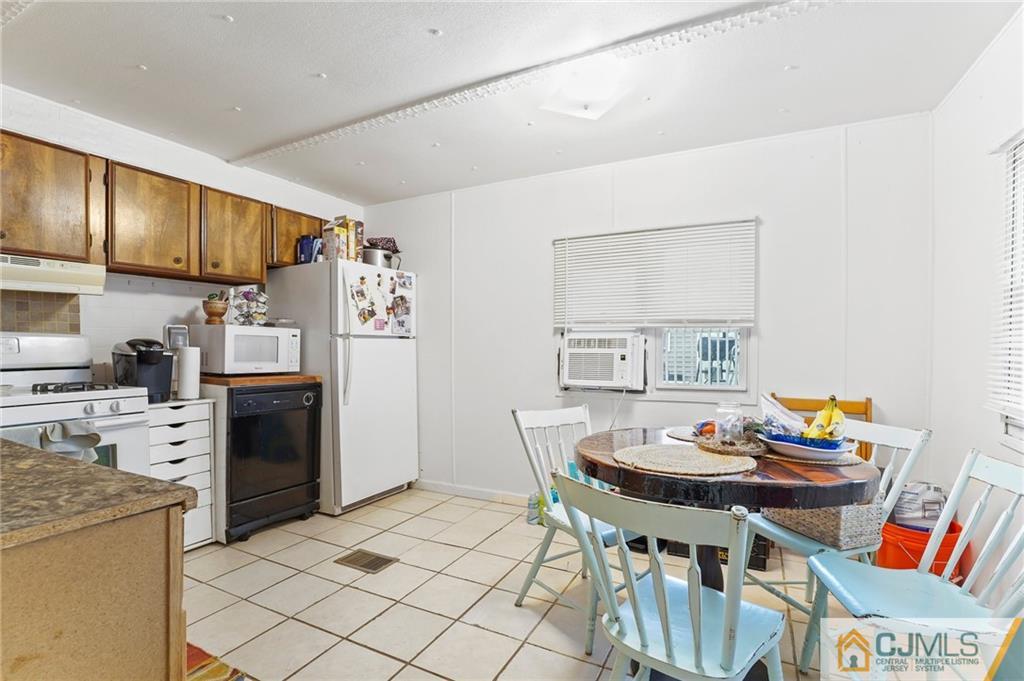 33 Alison Drive
